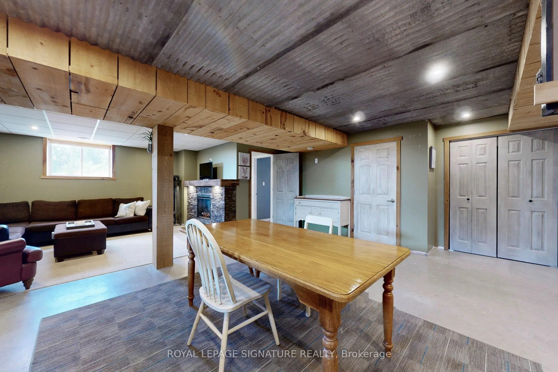 4 Concession Rd 8 E