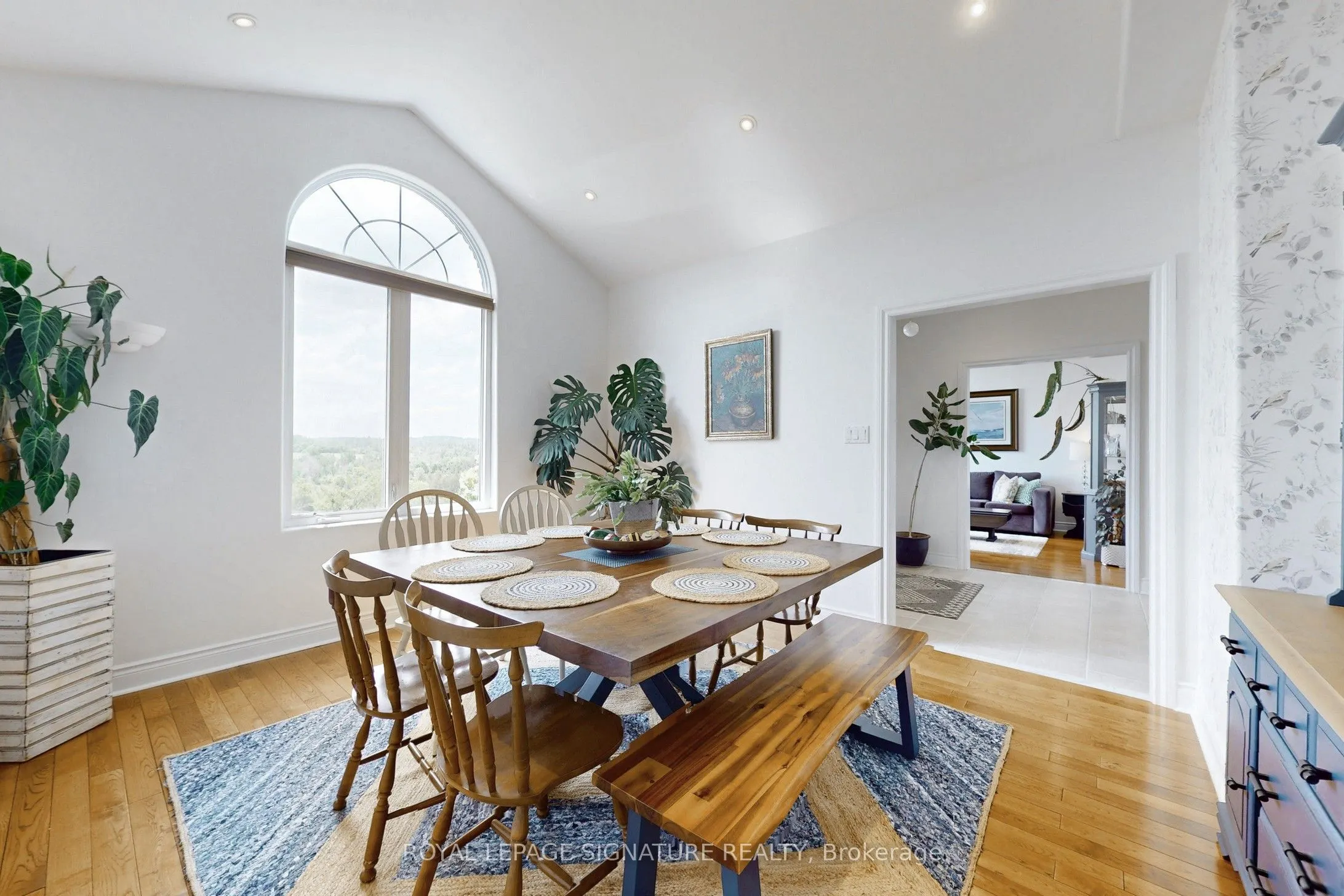4 Concession Rd 8 E