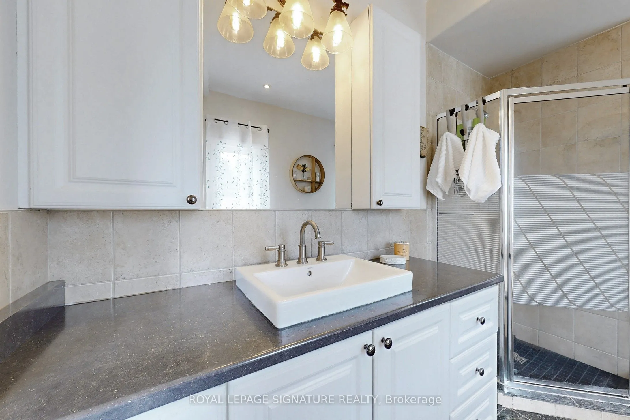 4 Concession Rd 8 E