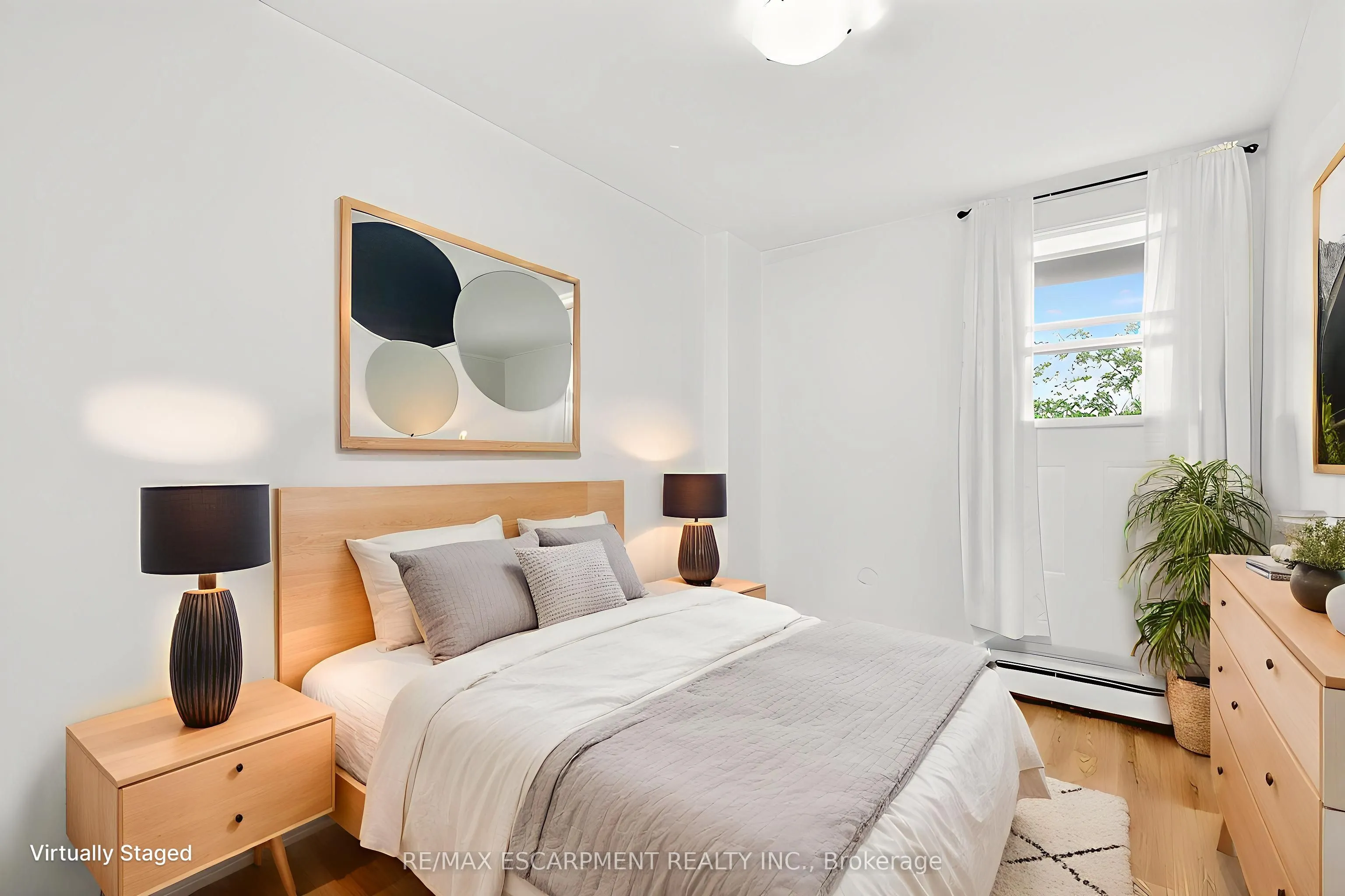 350 Quigley Road, #320