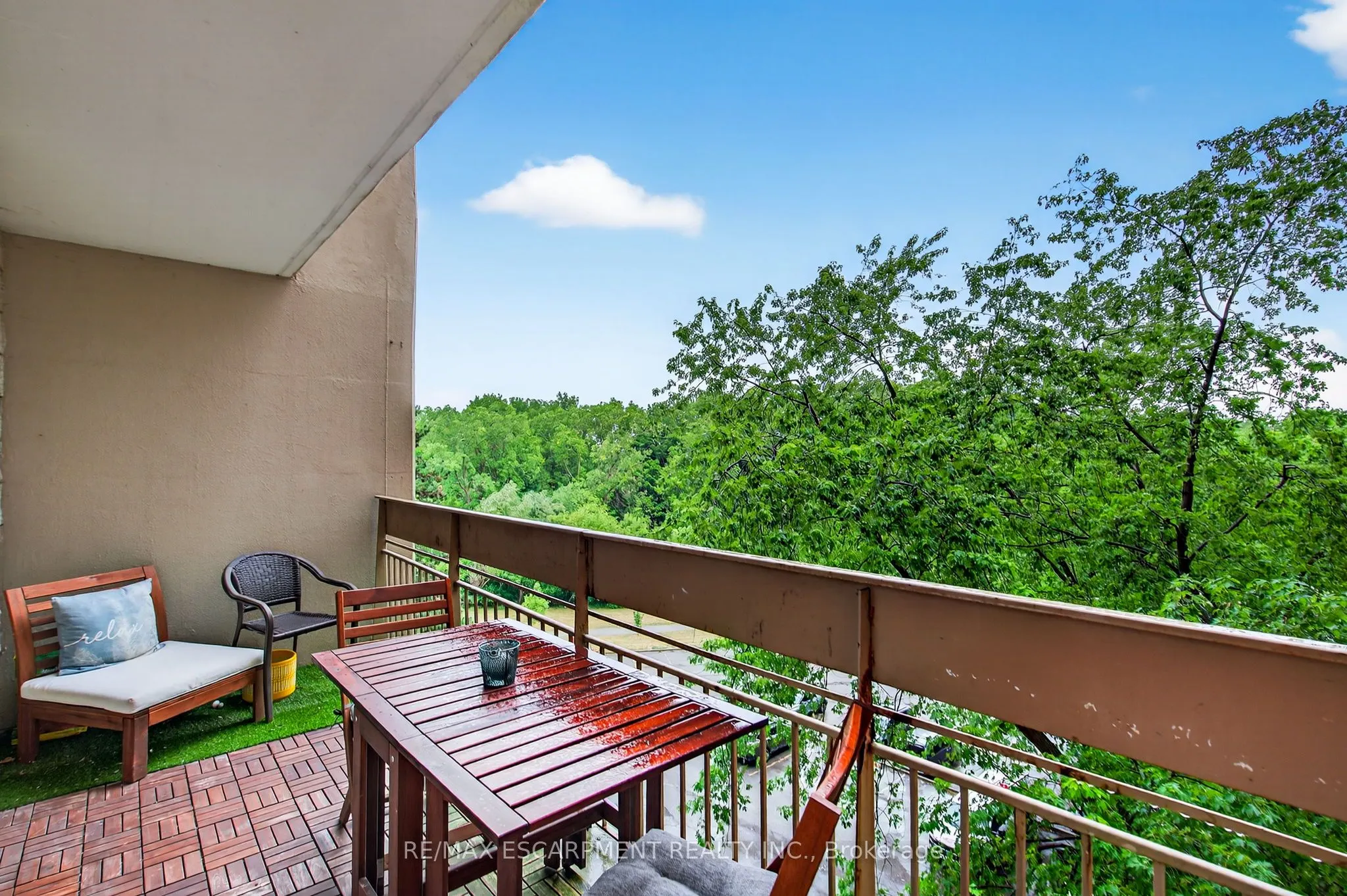 350 Quigley Road, #320