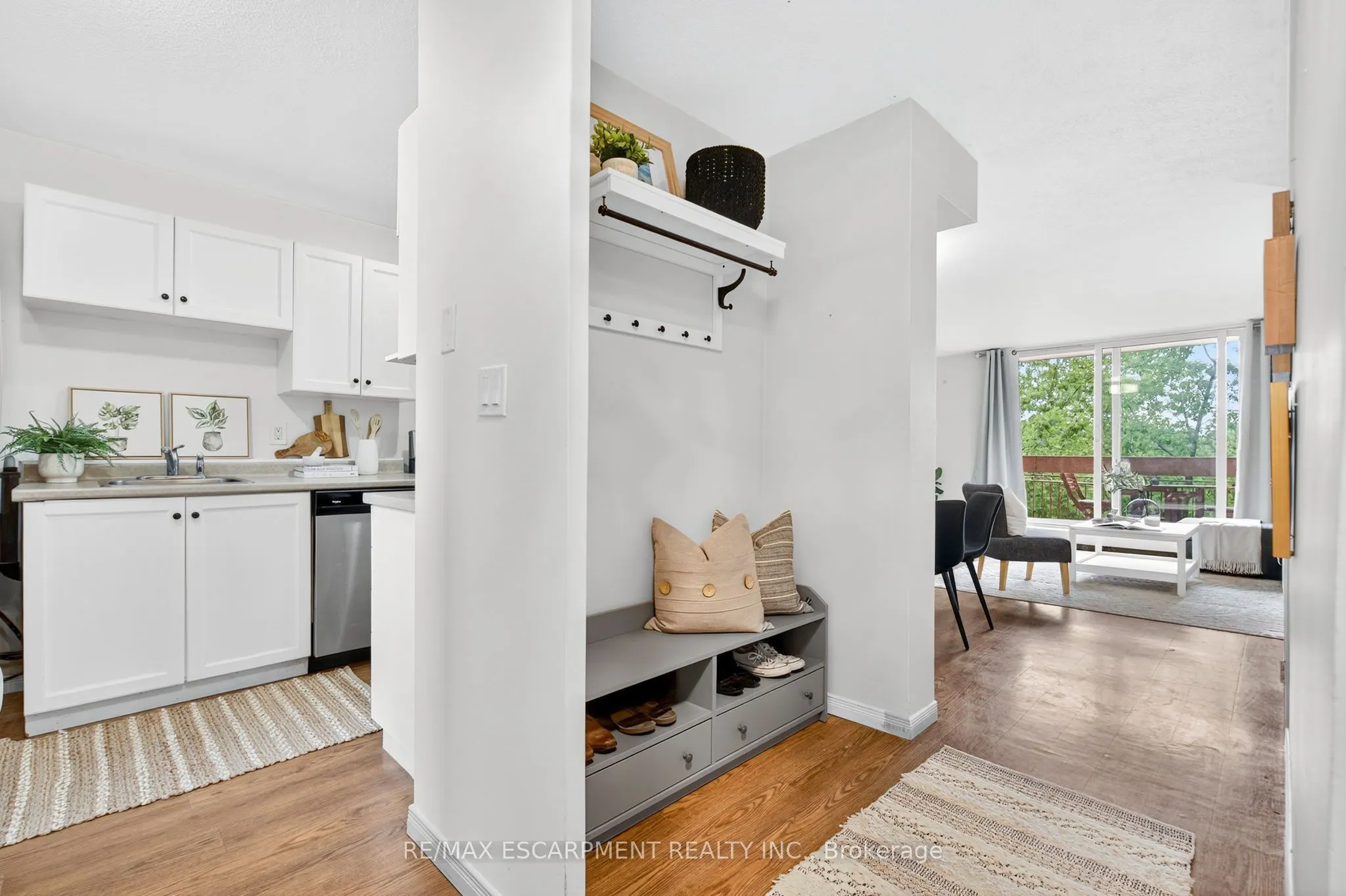 350 Quigley Road, #320
