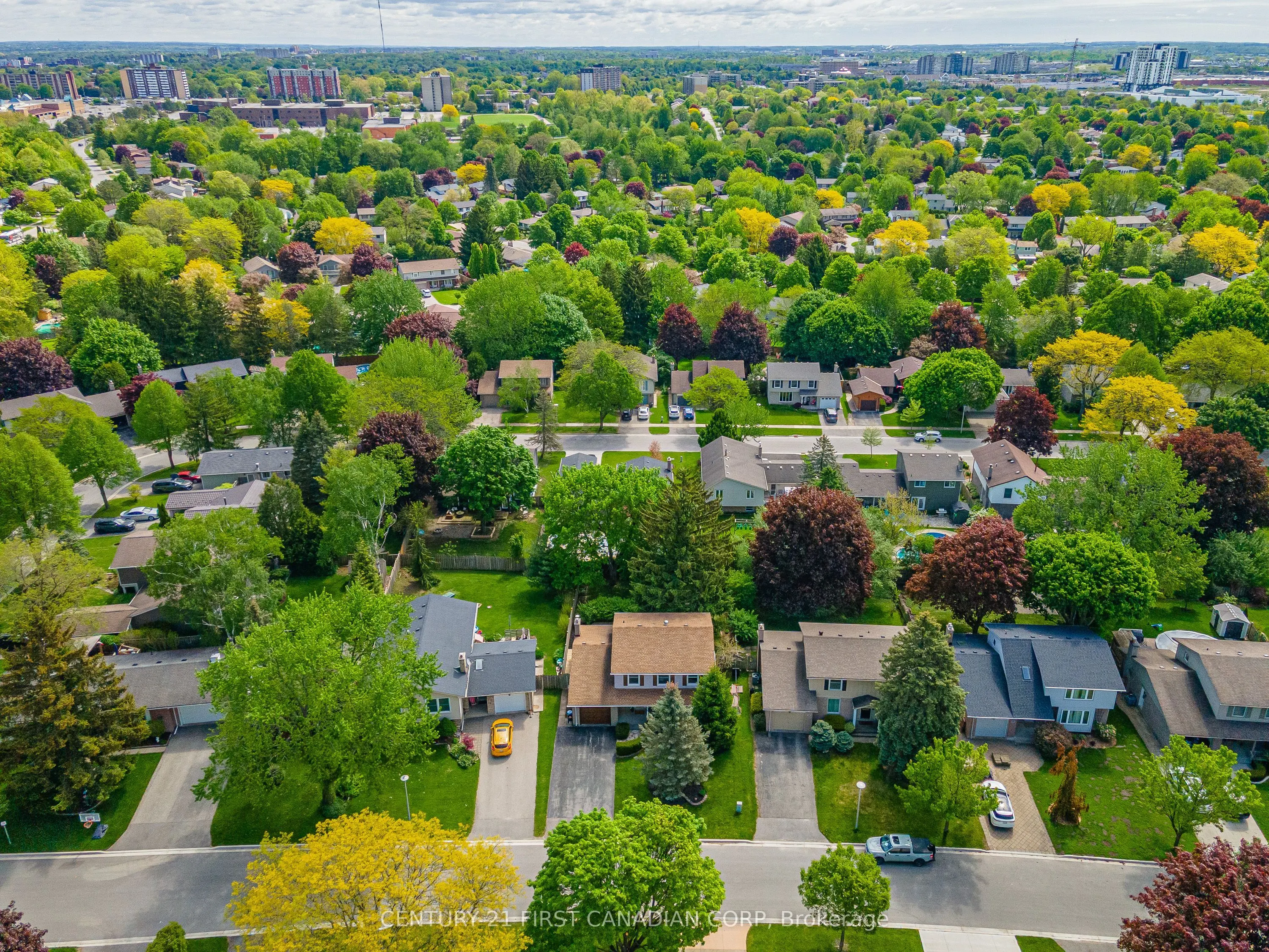 24 Bartlett Crescent