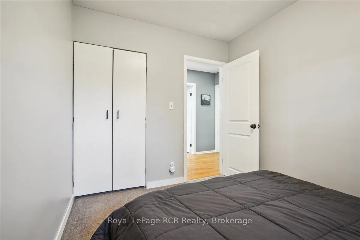 685 5th Avenue W