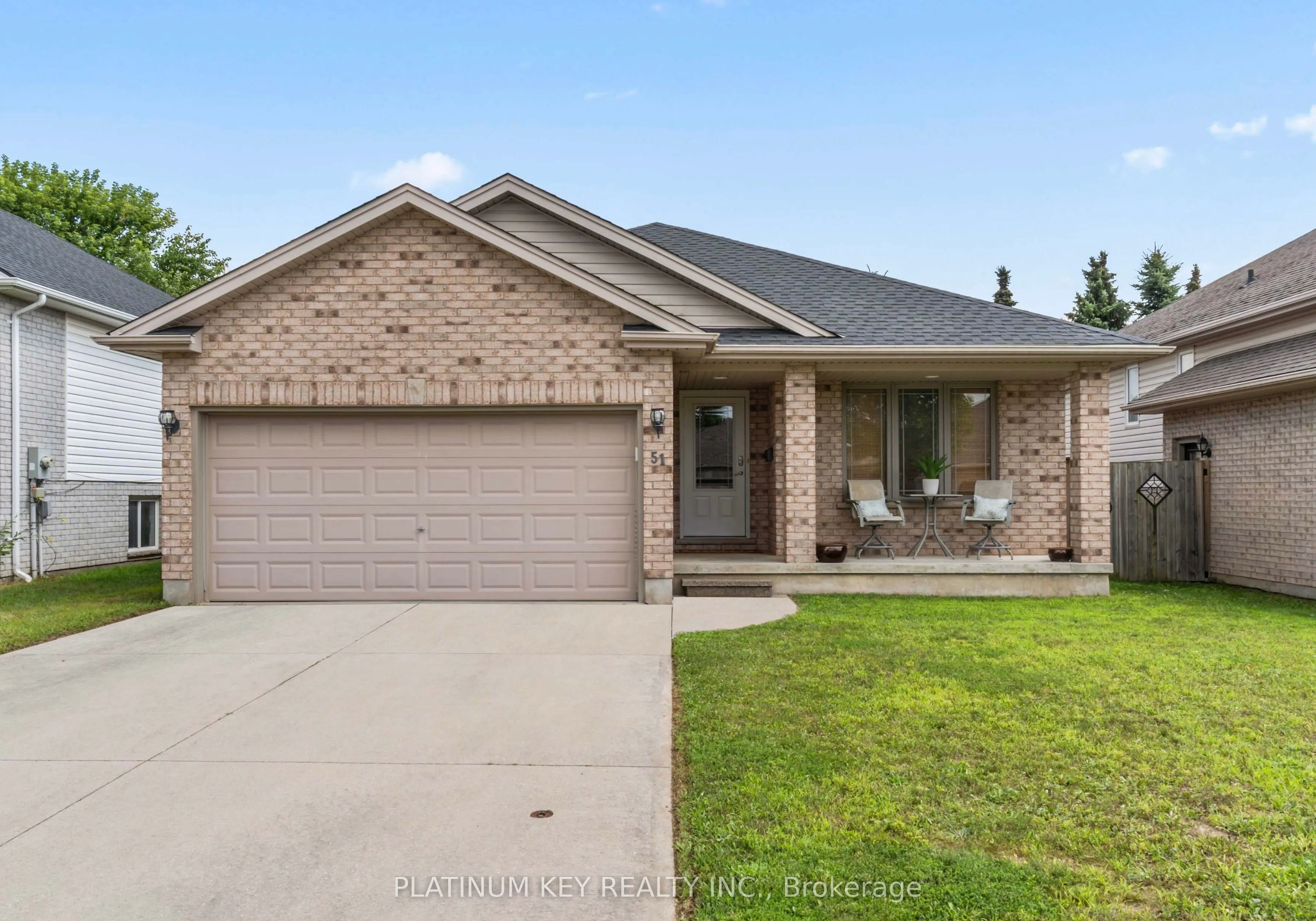 51 Queensway Drive
