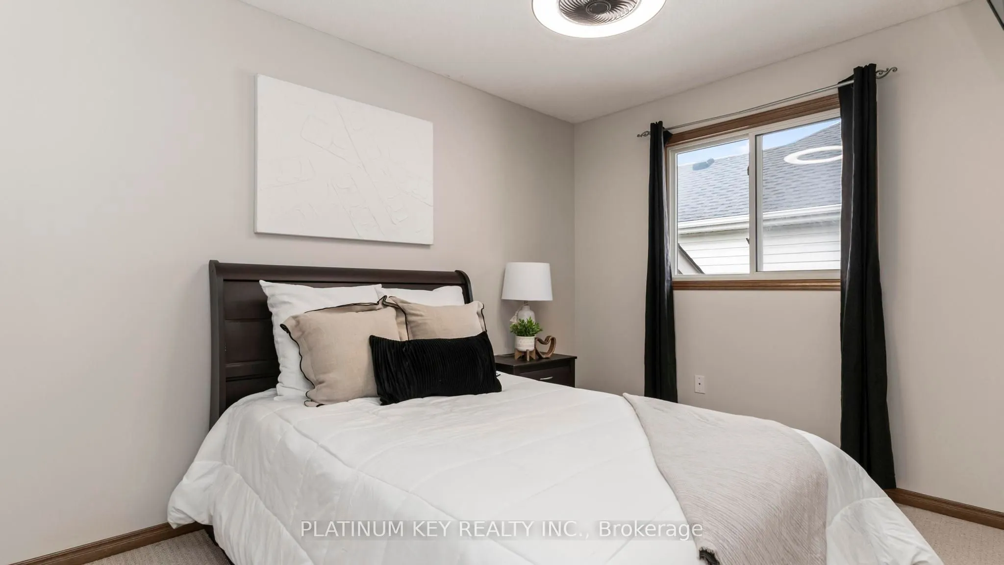 51 Queensway Drive