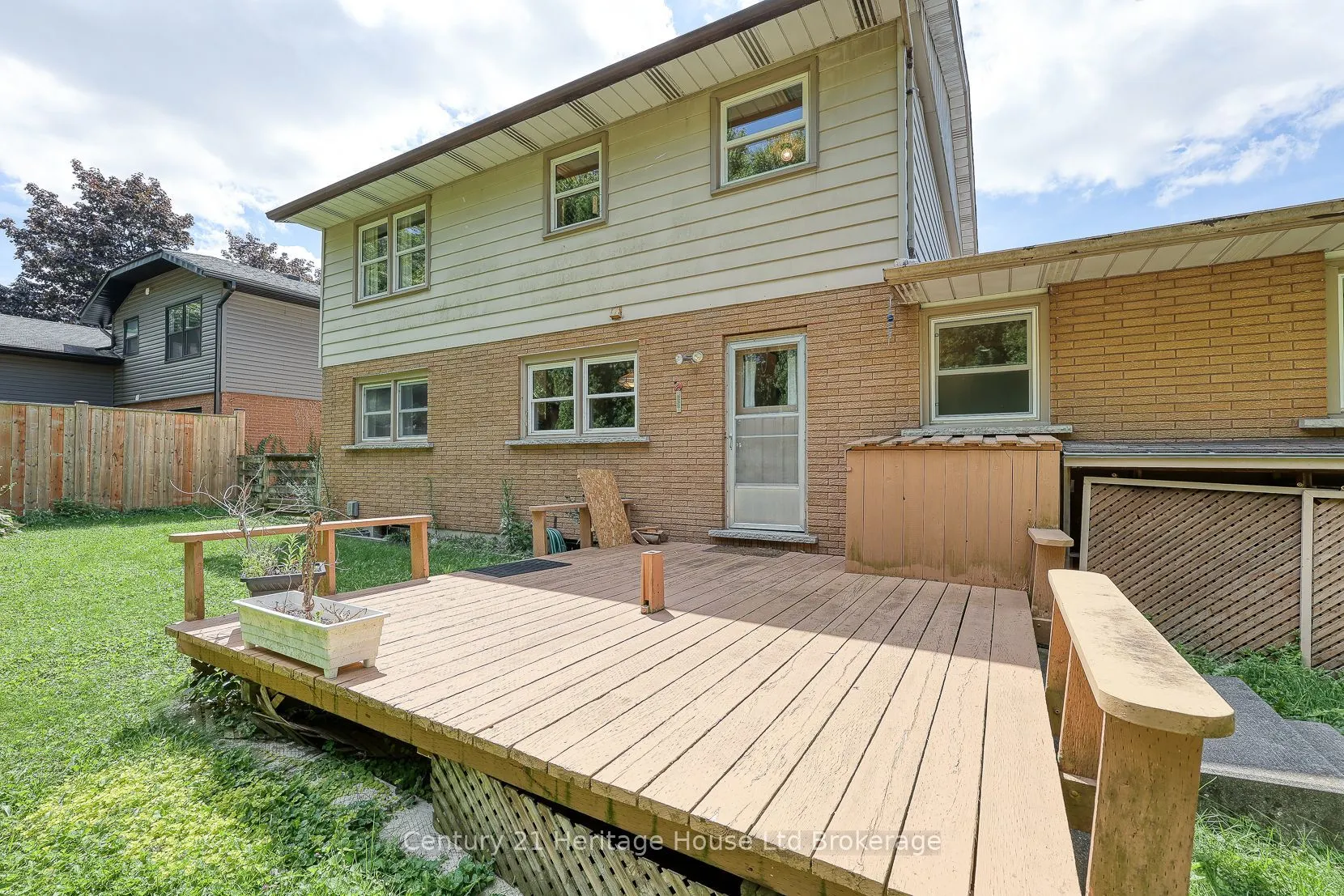 10 Grenville Street