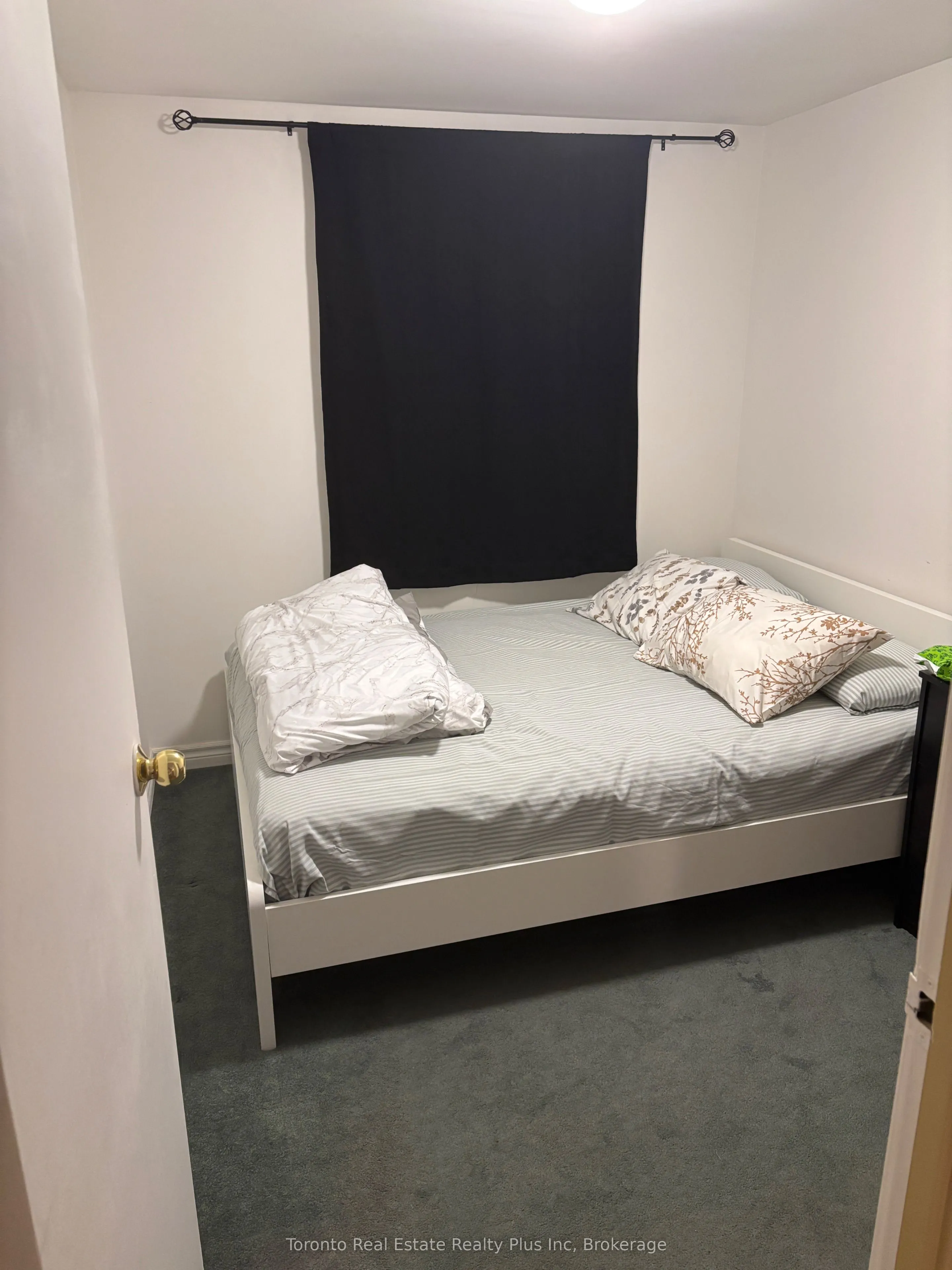 49 Rhonda Road, #74