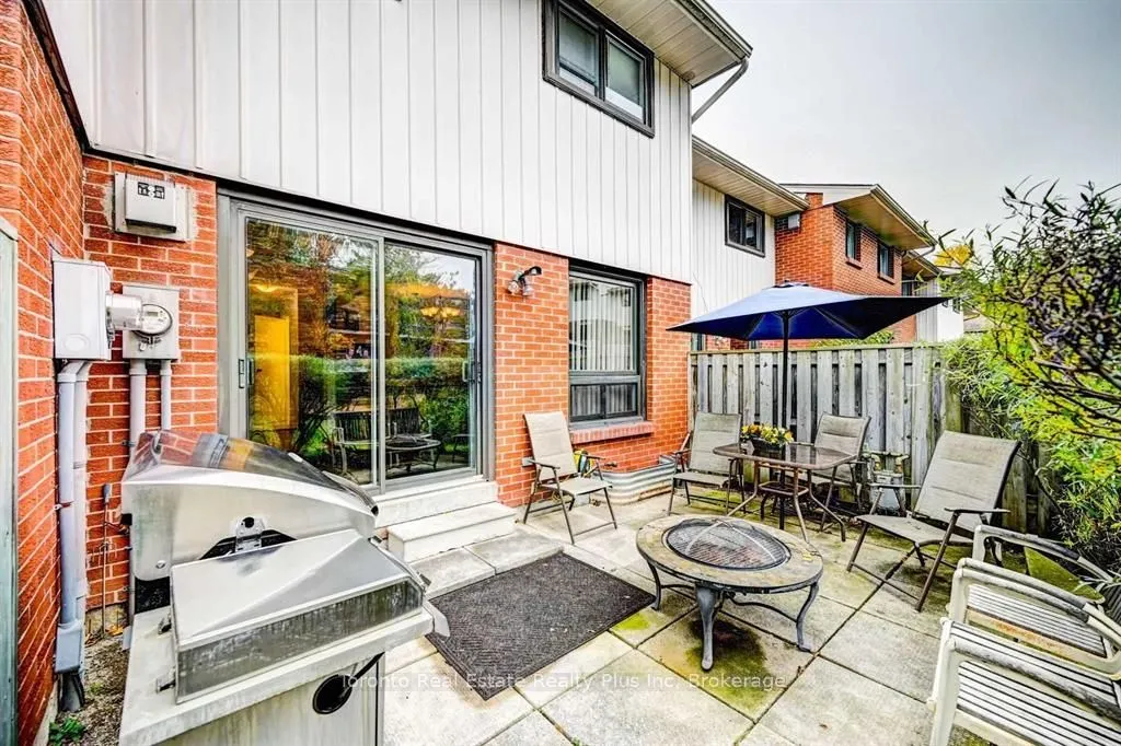 49 Rhonda Road, #74