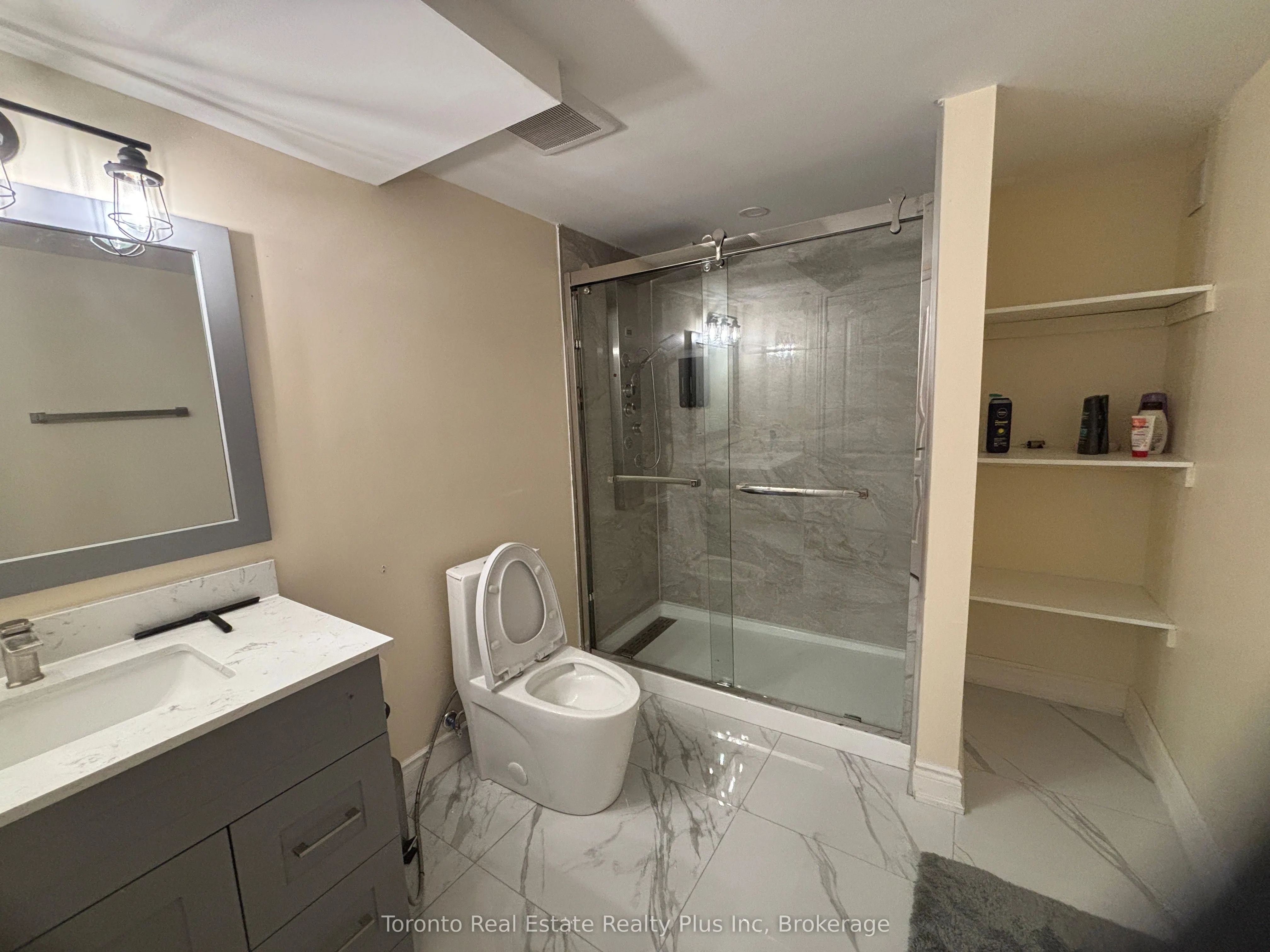 49 Rhonda Road, #74