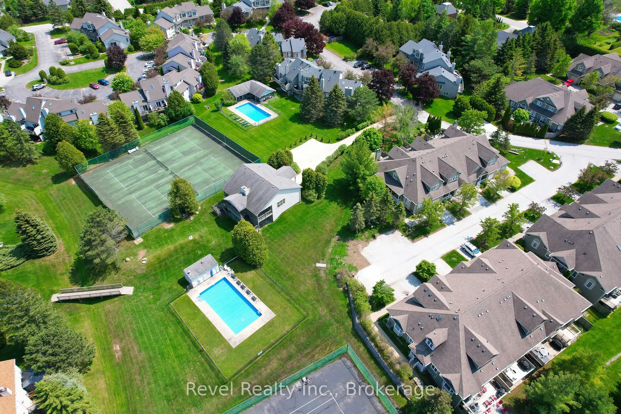 110 Napier Street W, #19