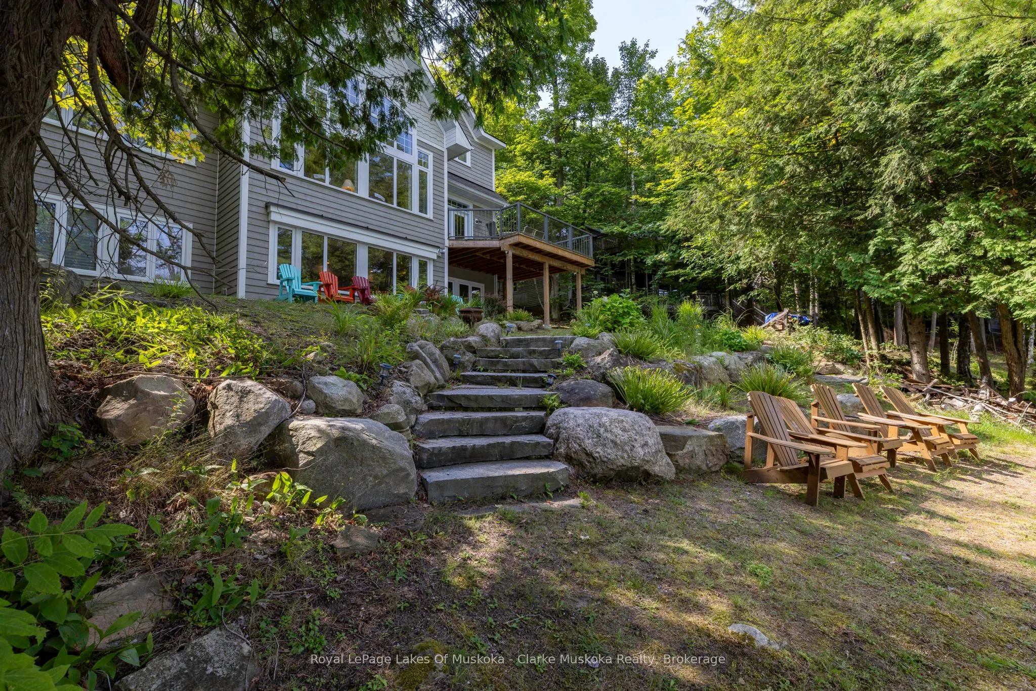 1057 MONTGOMERY Drive