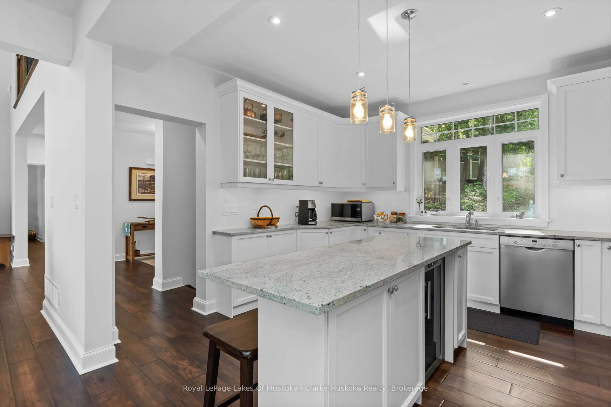 1057 MONTGOMERY Drive