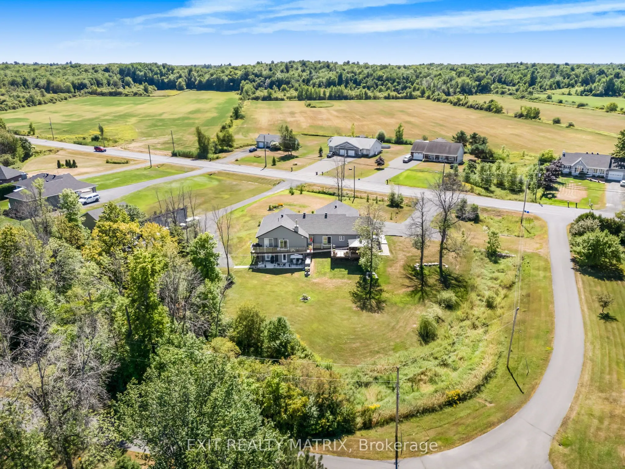 3515 Front Road E