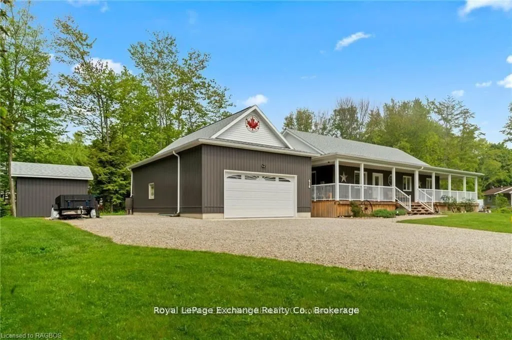 615 Cayuga Crescent