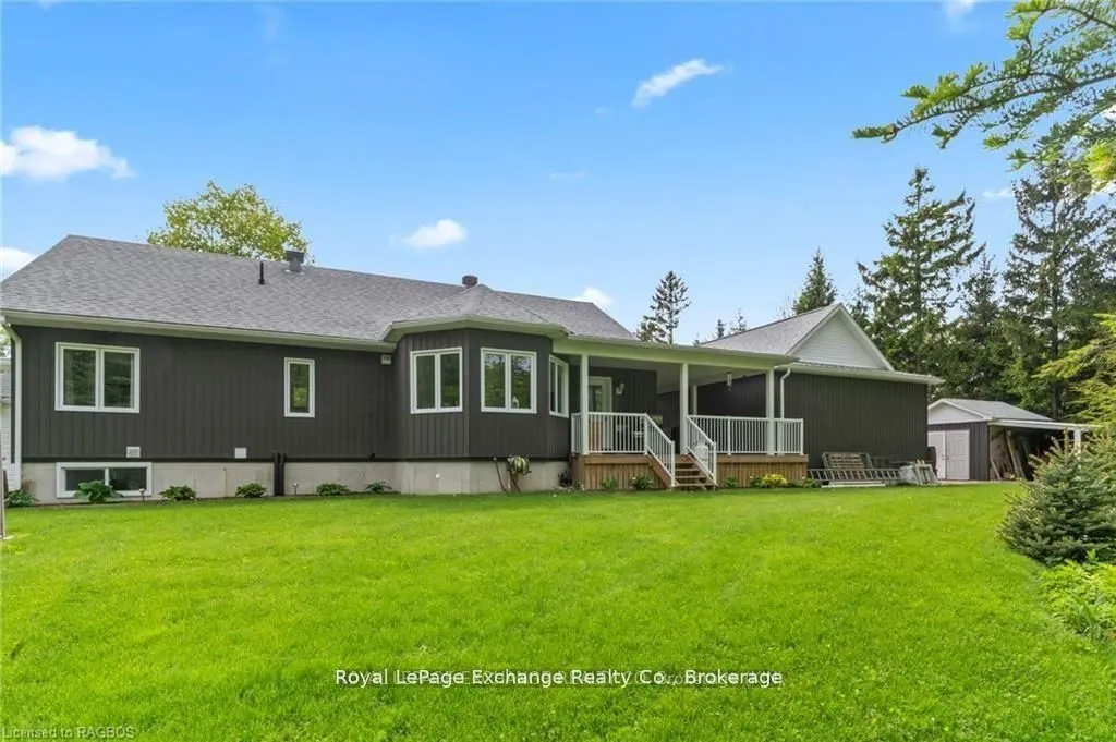 615 Cayuga Crescent