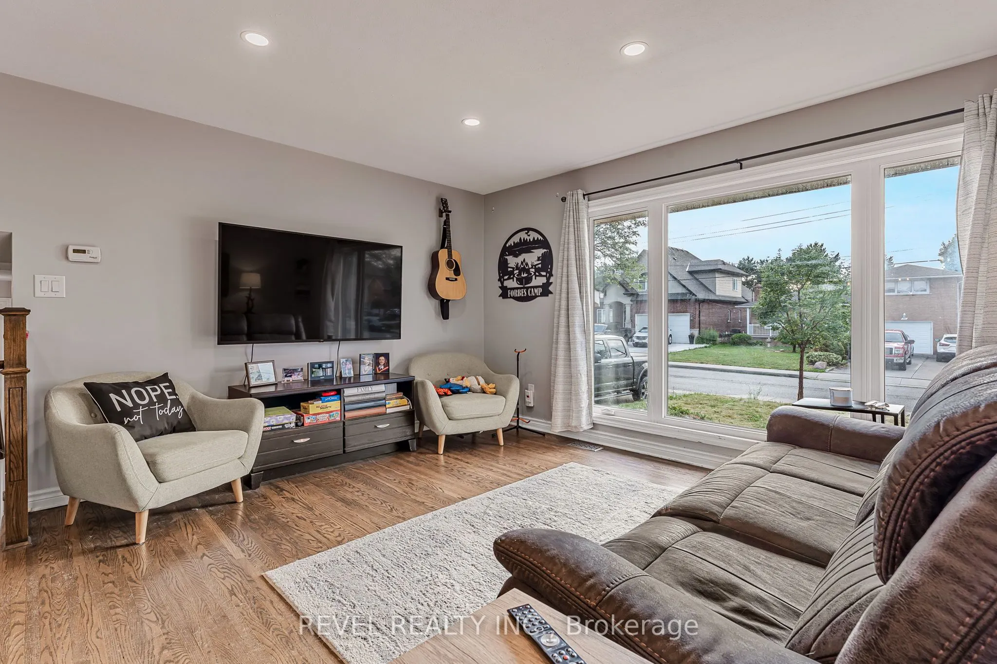 30 Owen Place, #(Room 2)