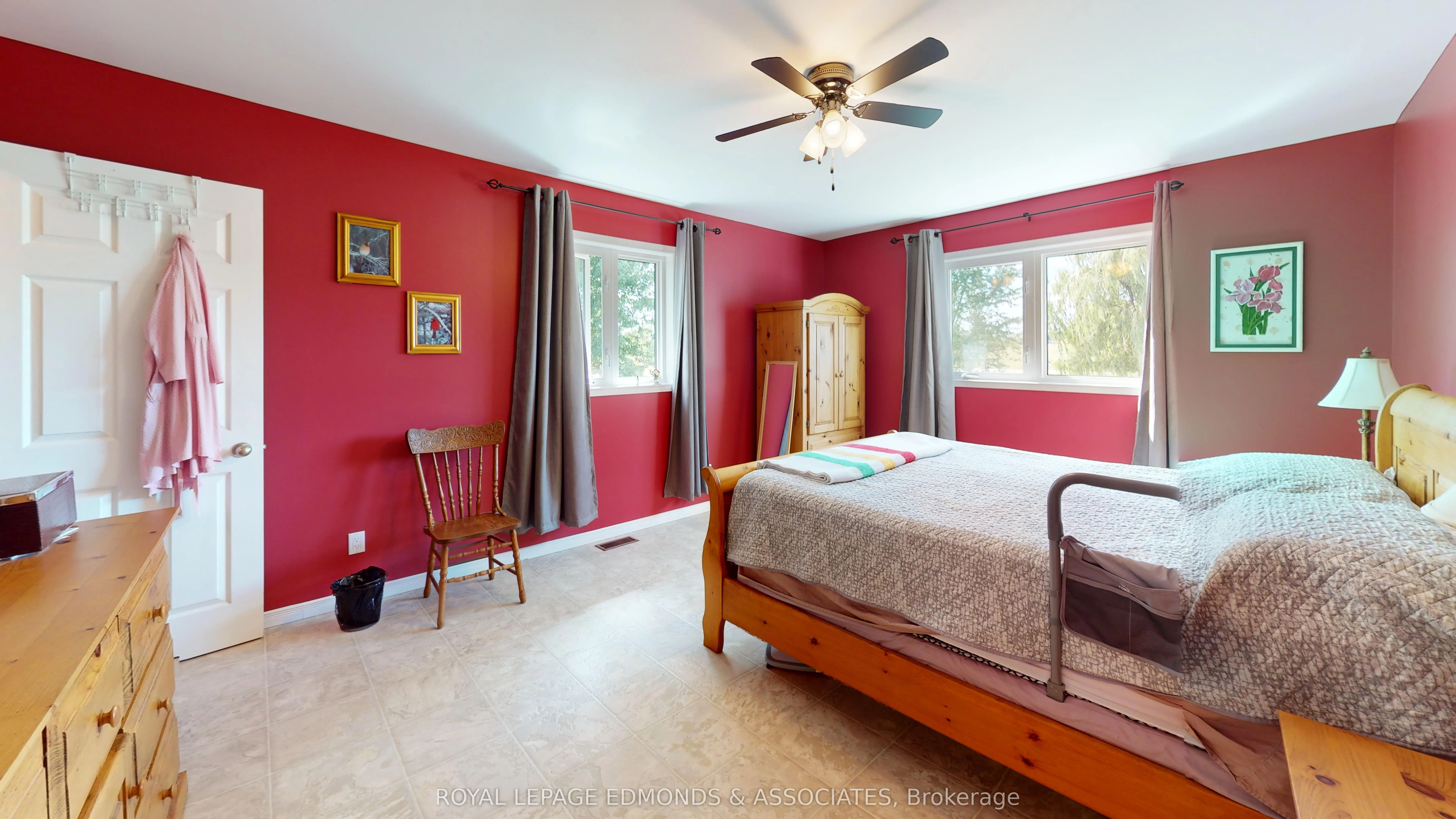 1388 Bromley Line E