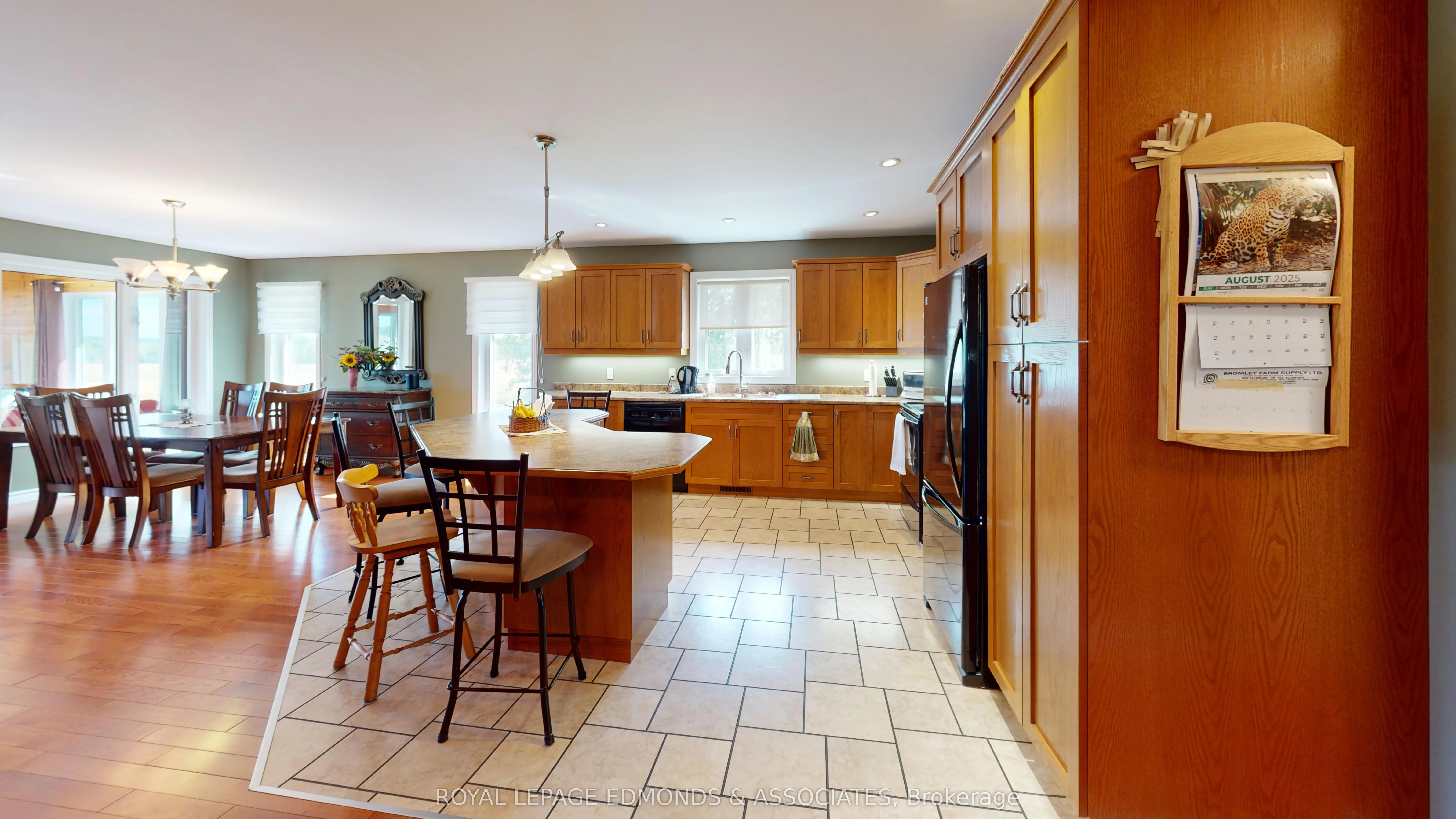 1388 Bromley Line E