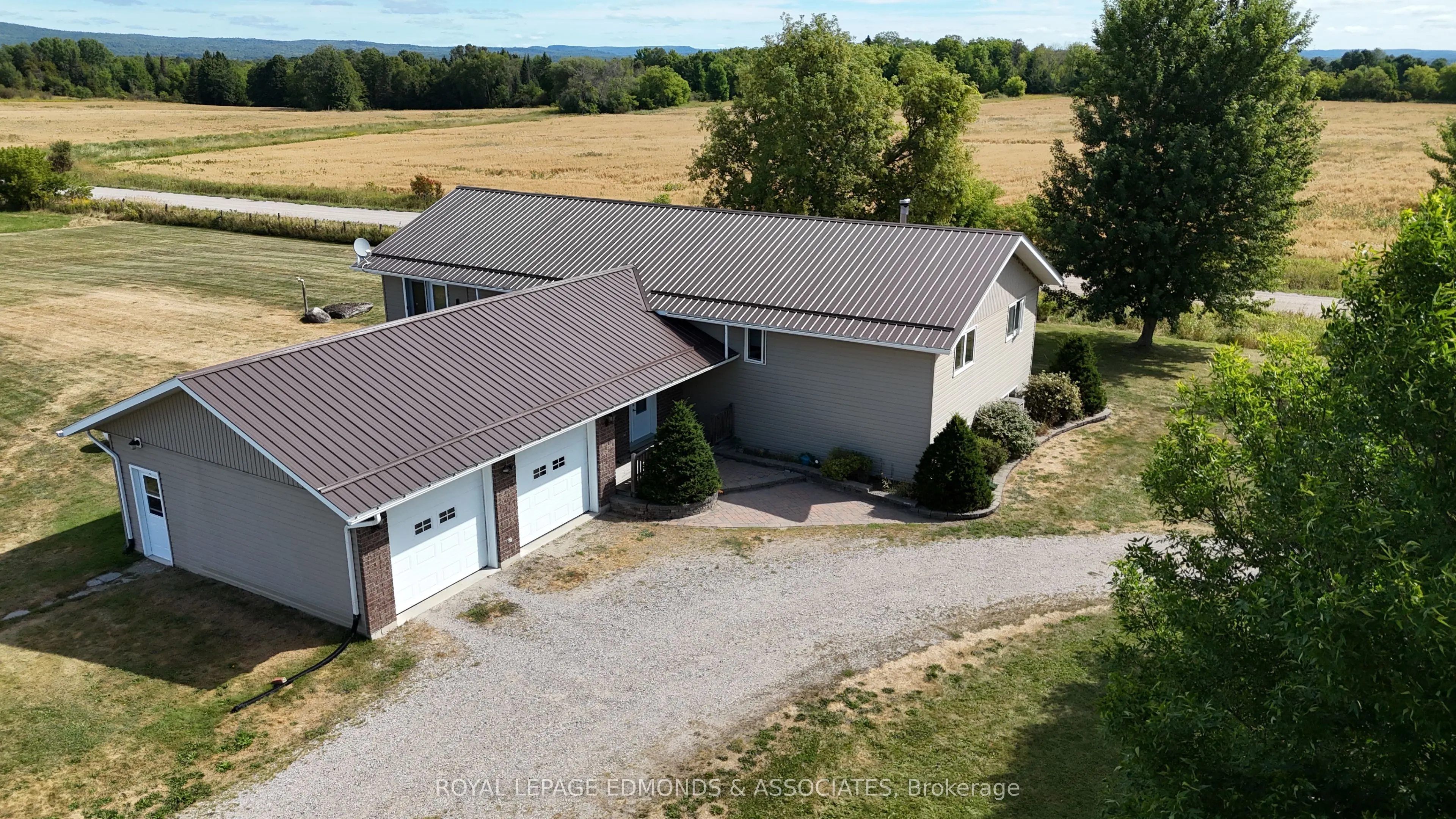 1388 Bromley Line E