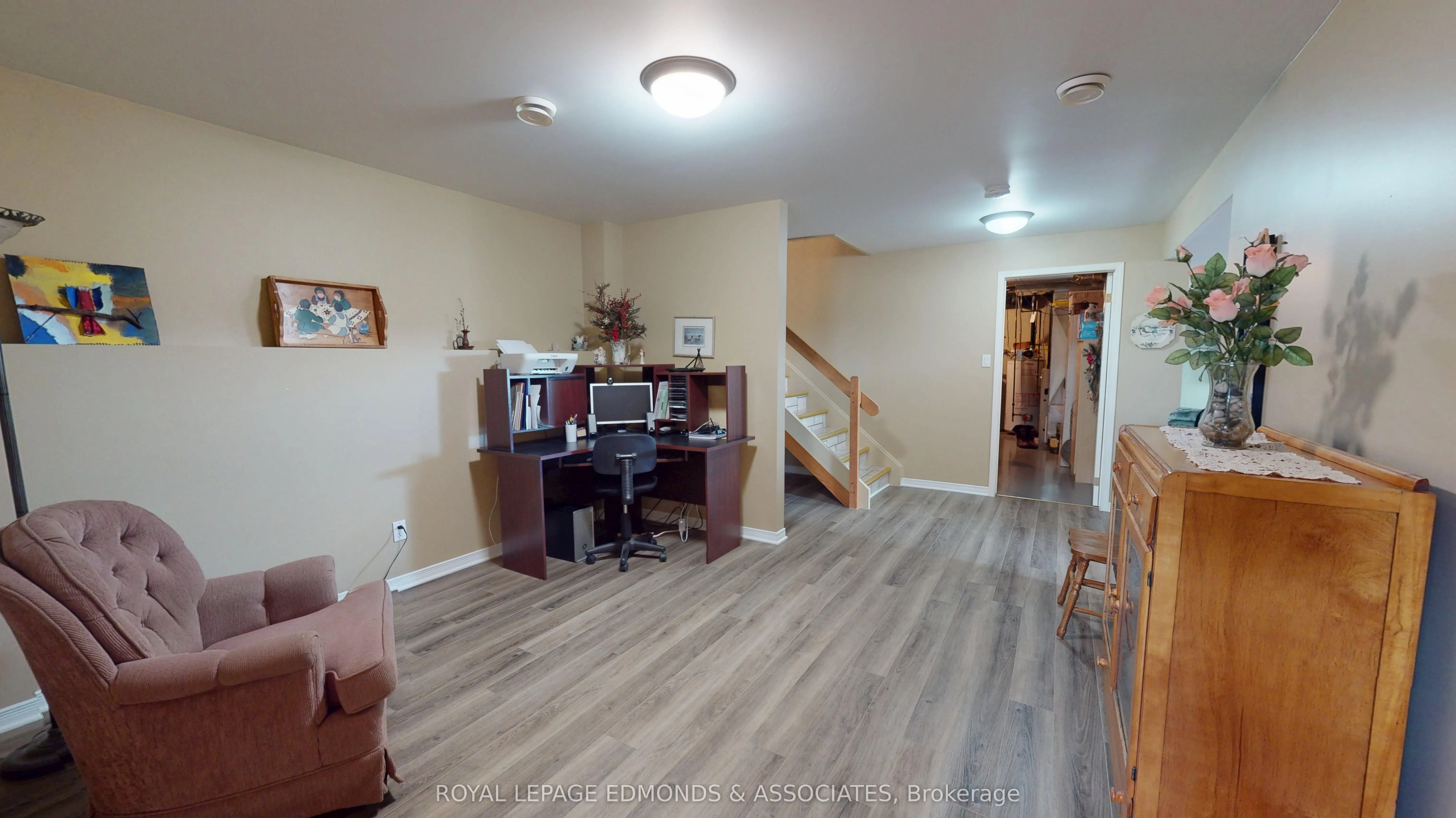 1388 Bromley Line E