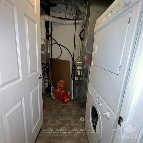 219 Paseo Private, #19