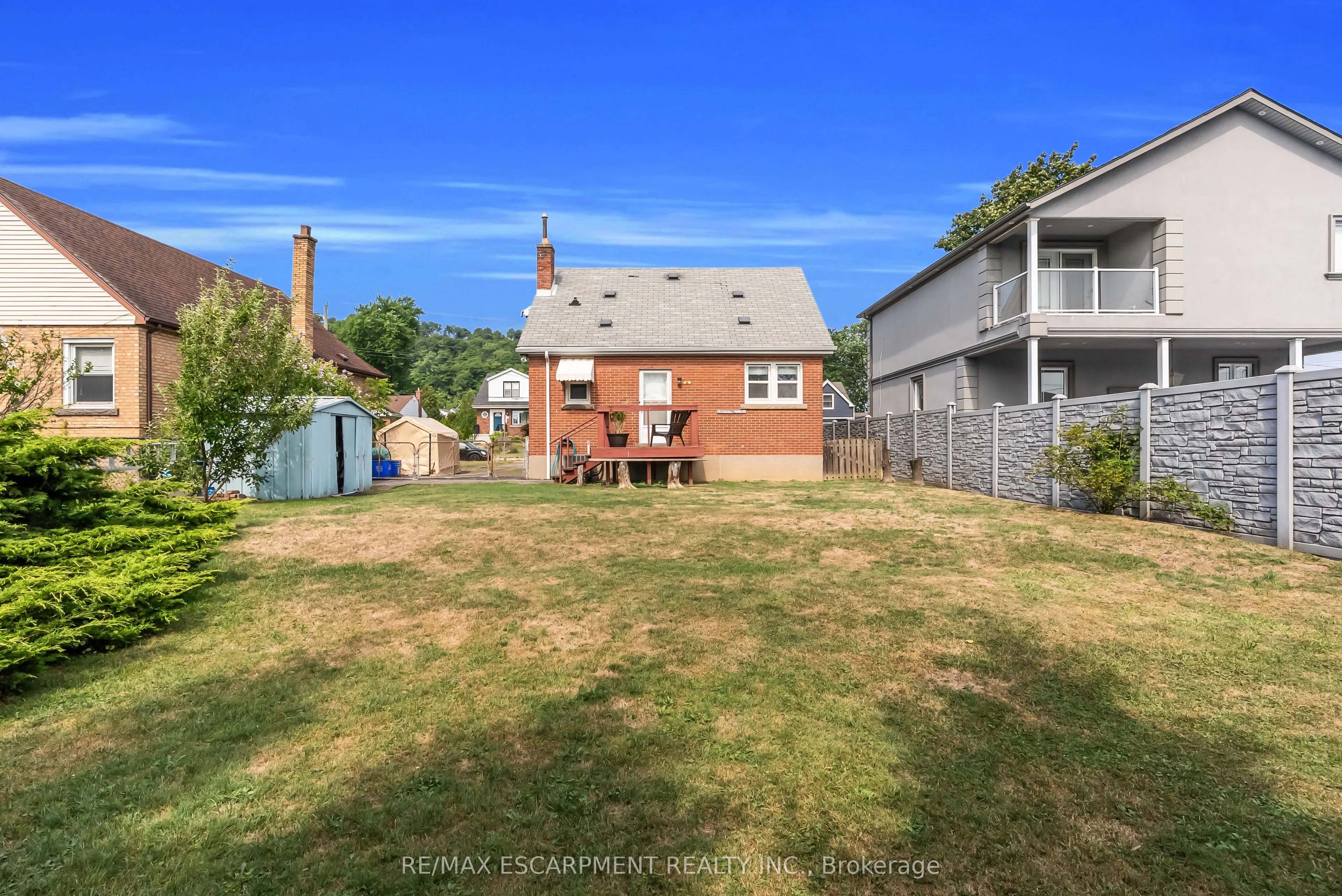 59 Cloverdale Avenue