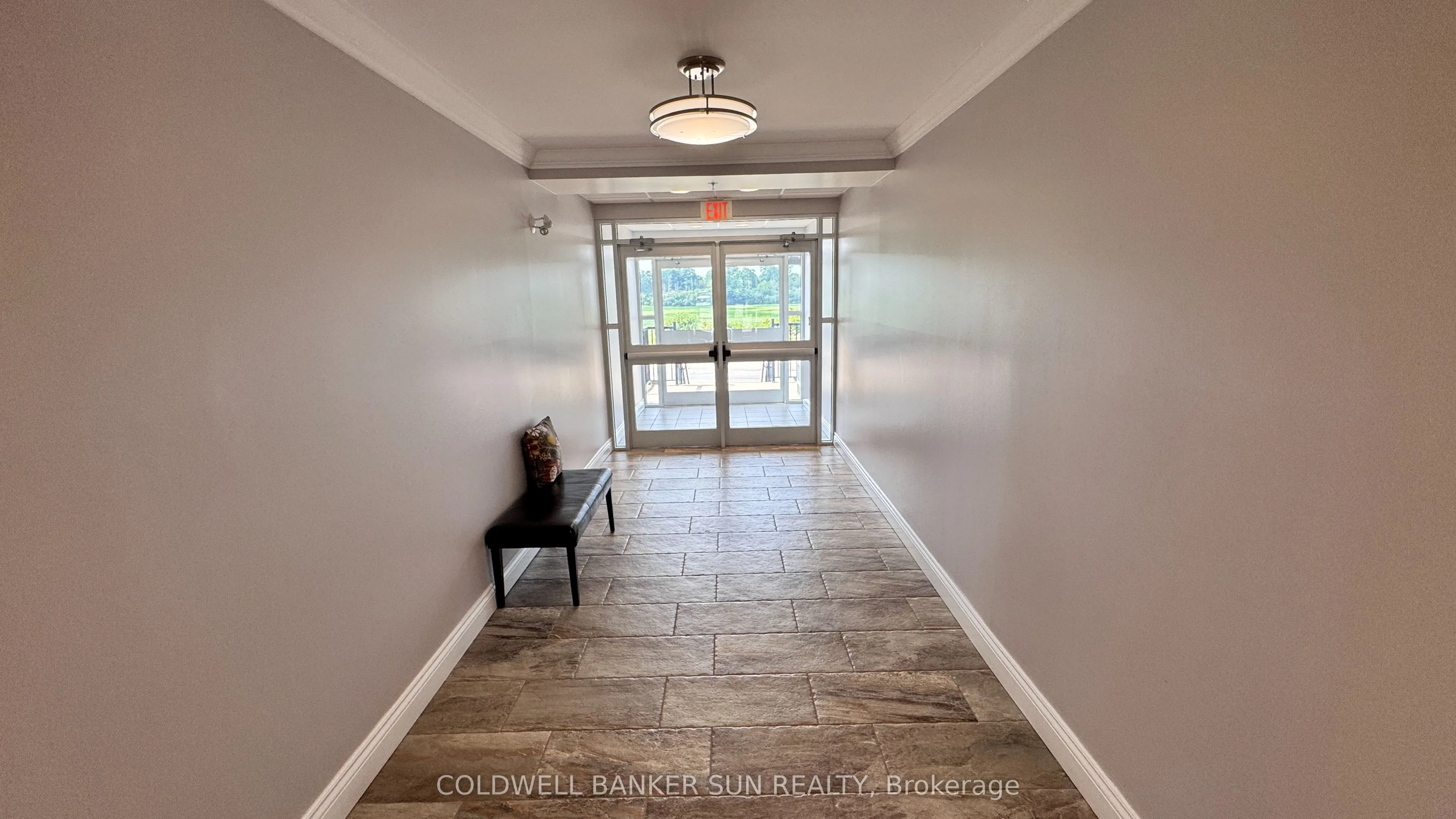 2 Colonial Drive, #211