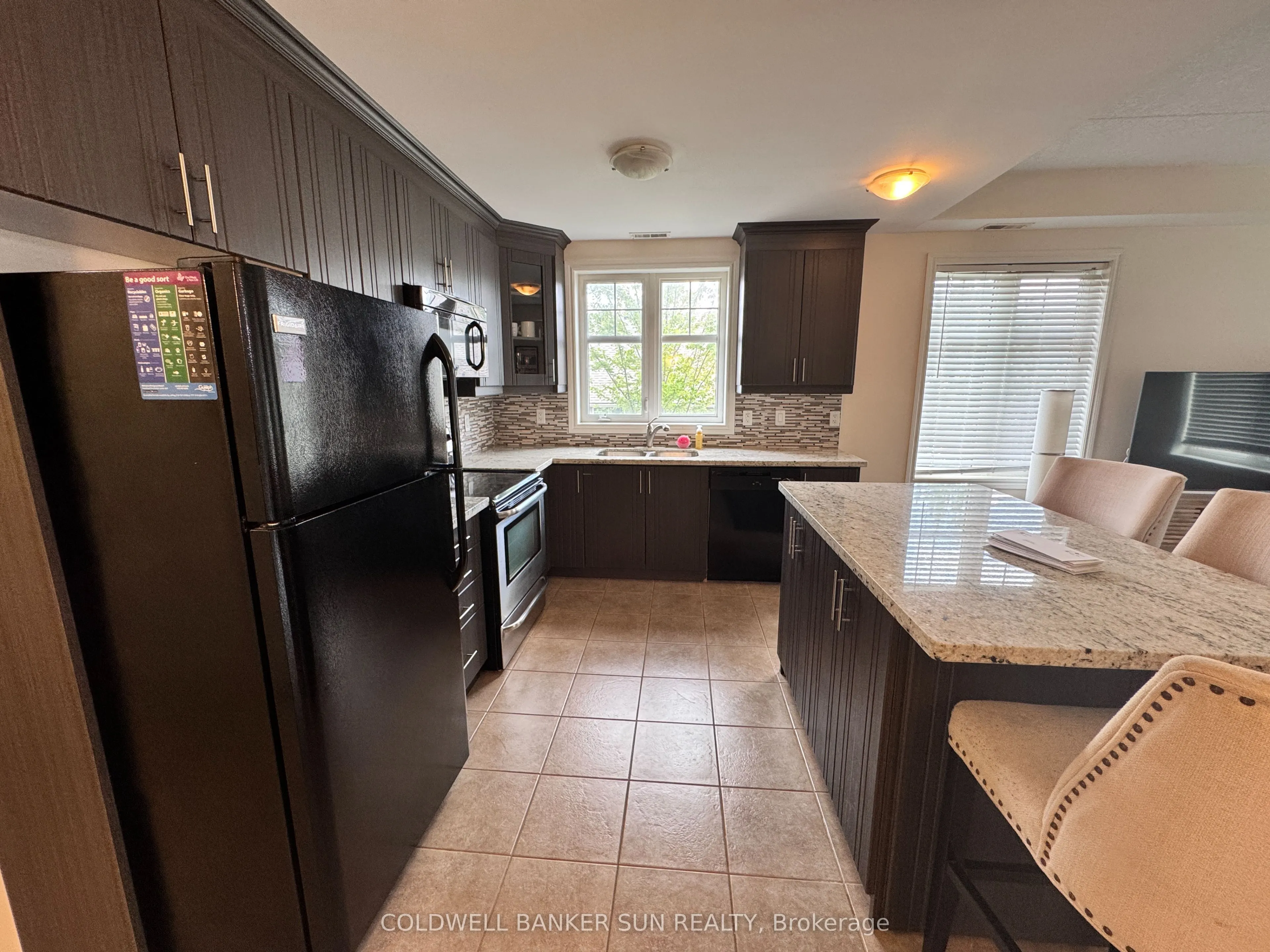 2 Colonial Drive, #211