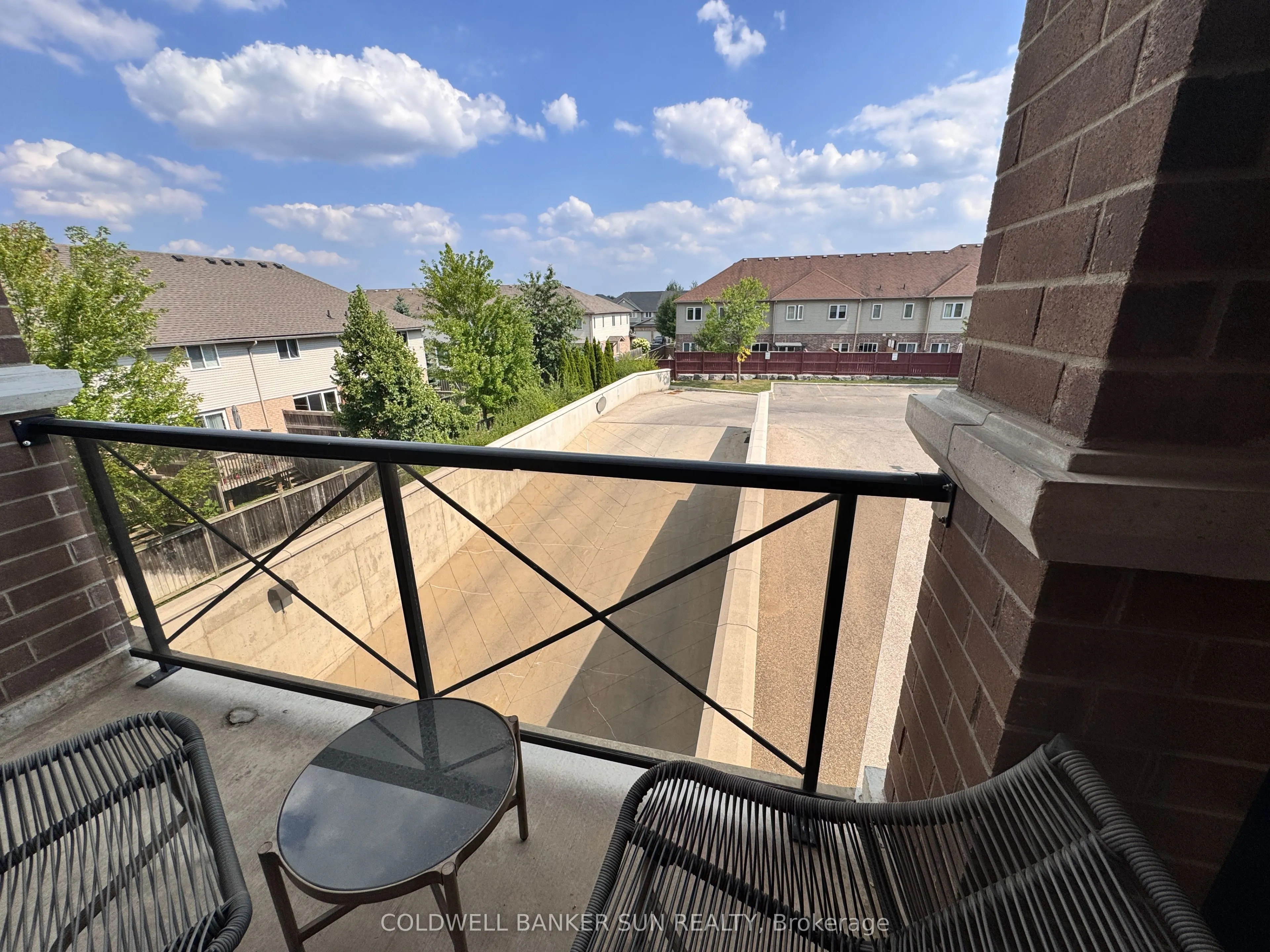 2 Colonial Drive, #211