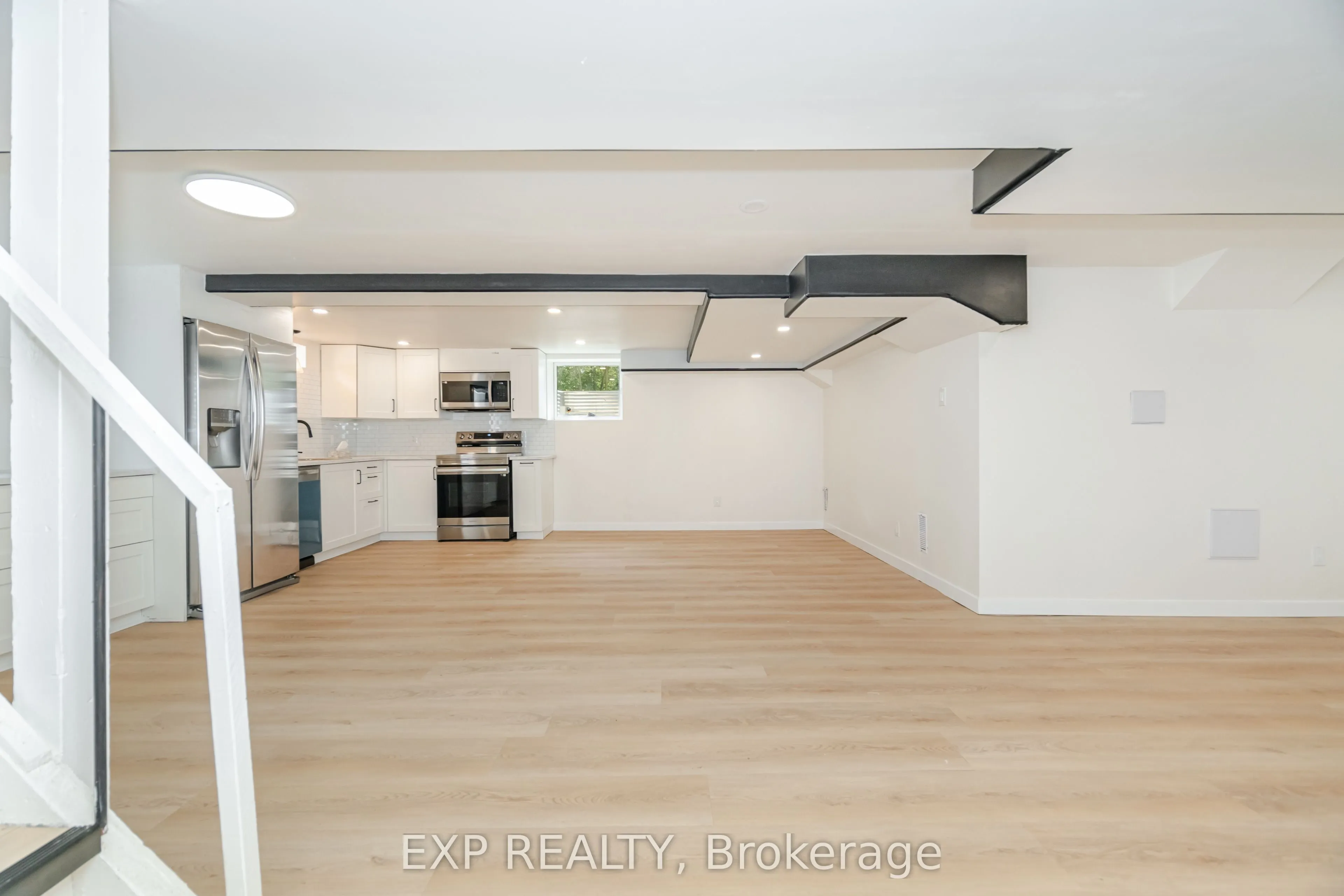 214 Forest Hill Drive, #Lower