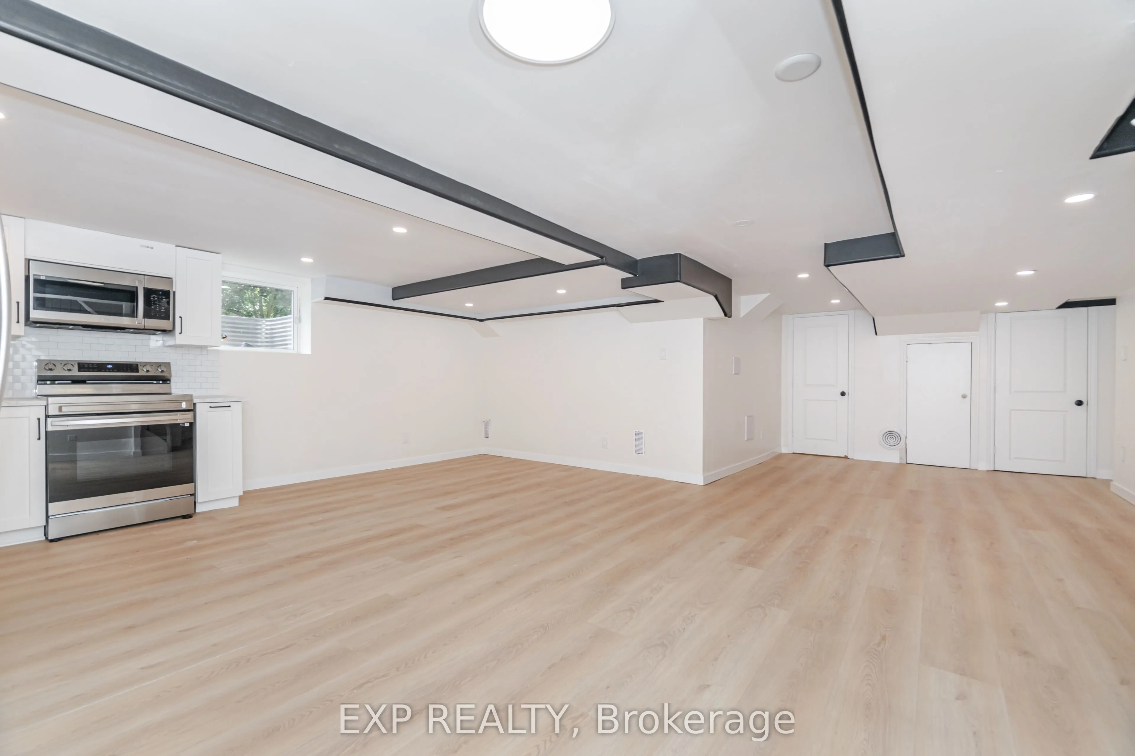 214 Forest Hill Drive, #Lower