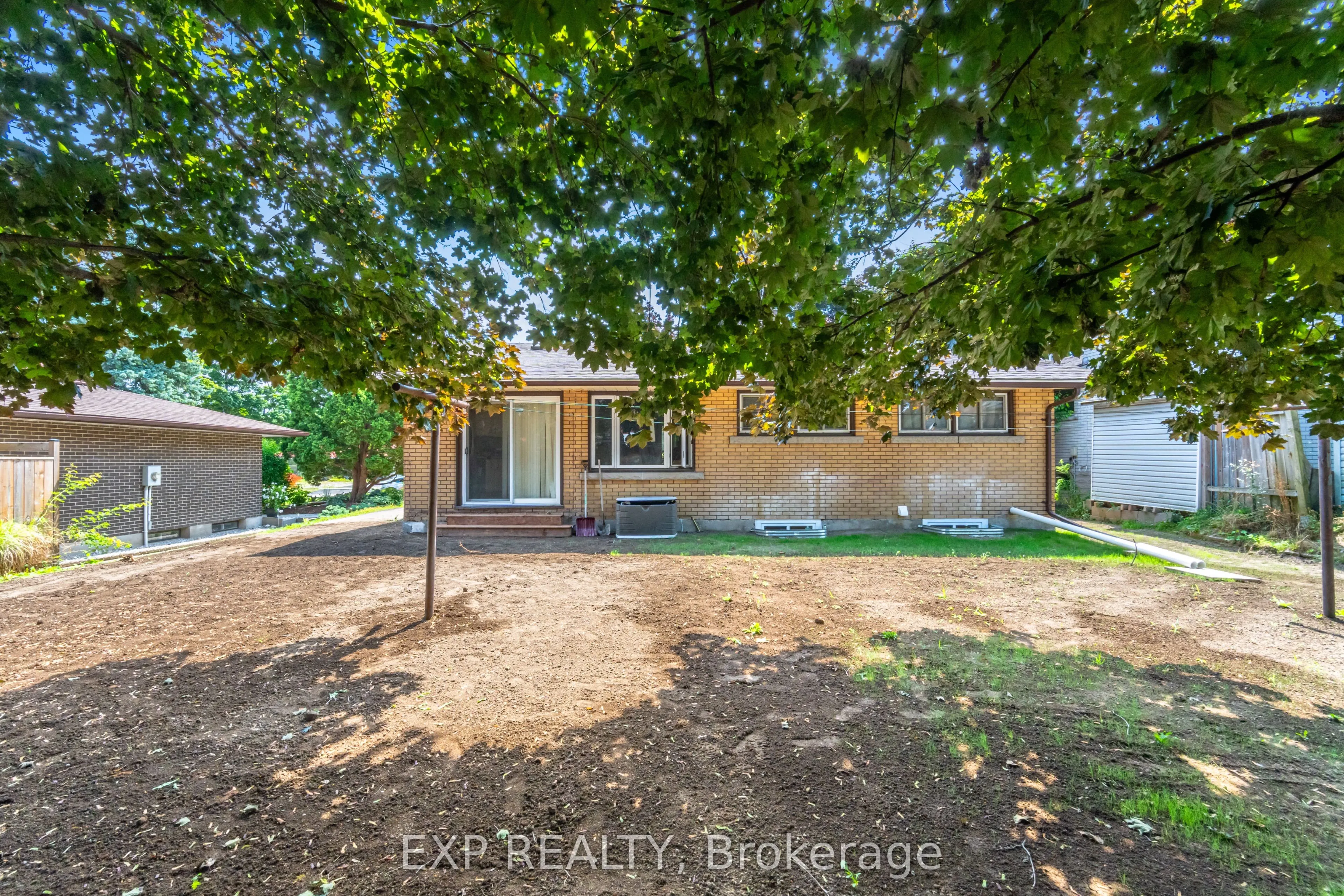 214 Forest Hill Drive, #Lower