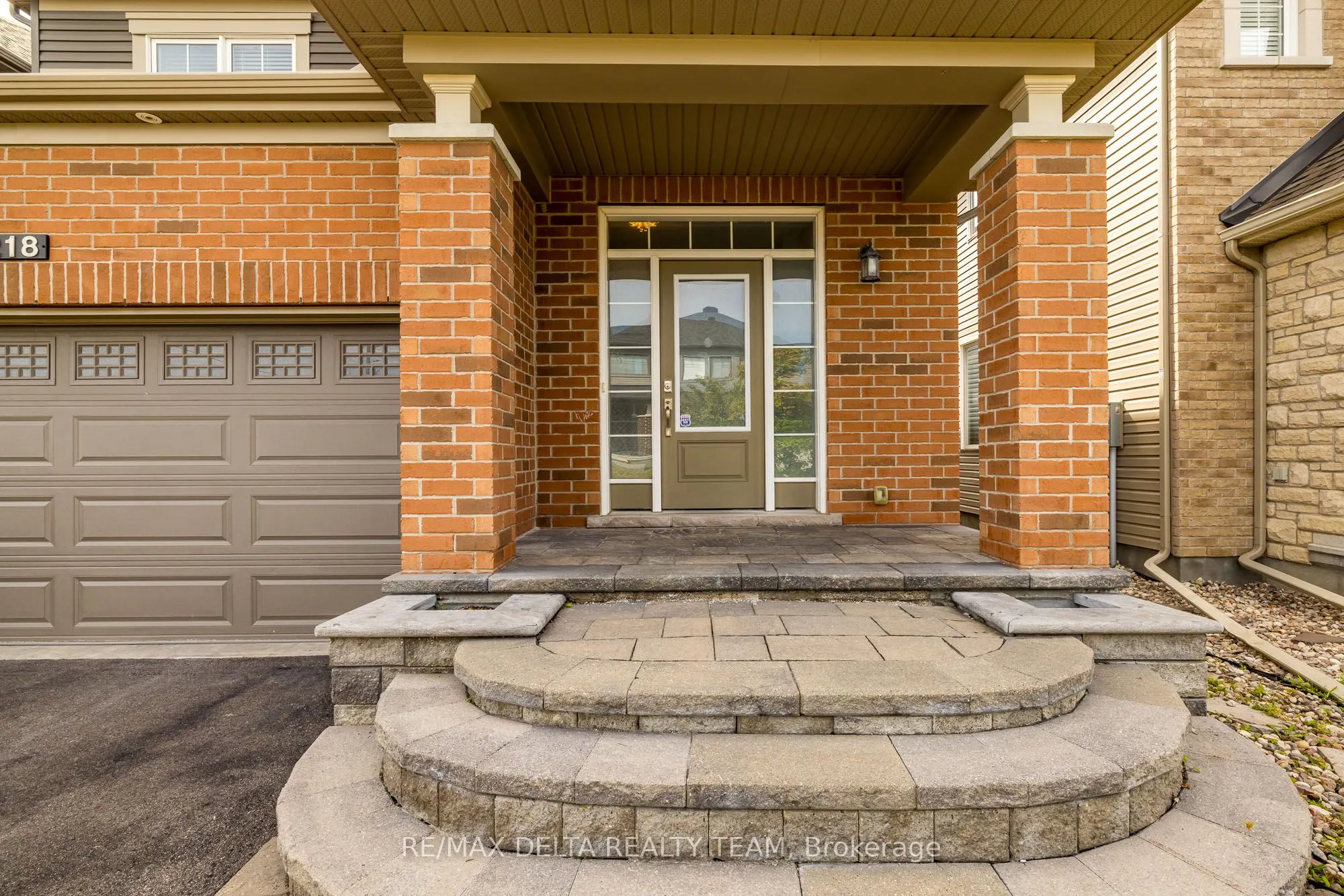 218 Enclave Walk