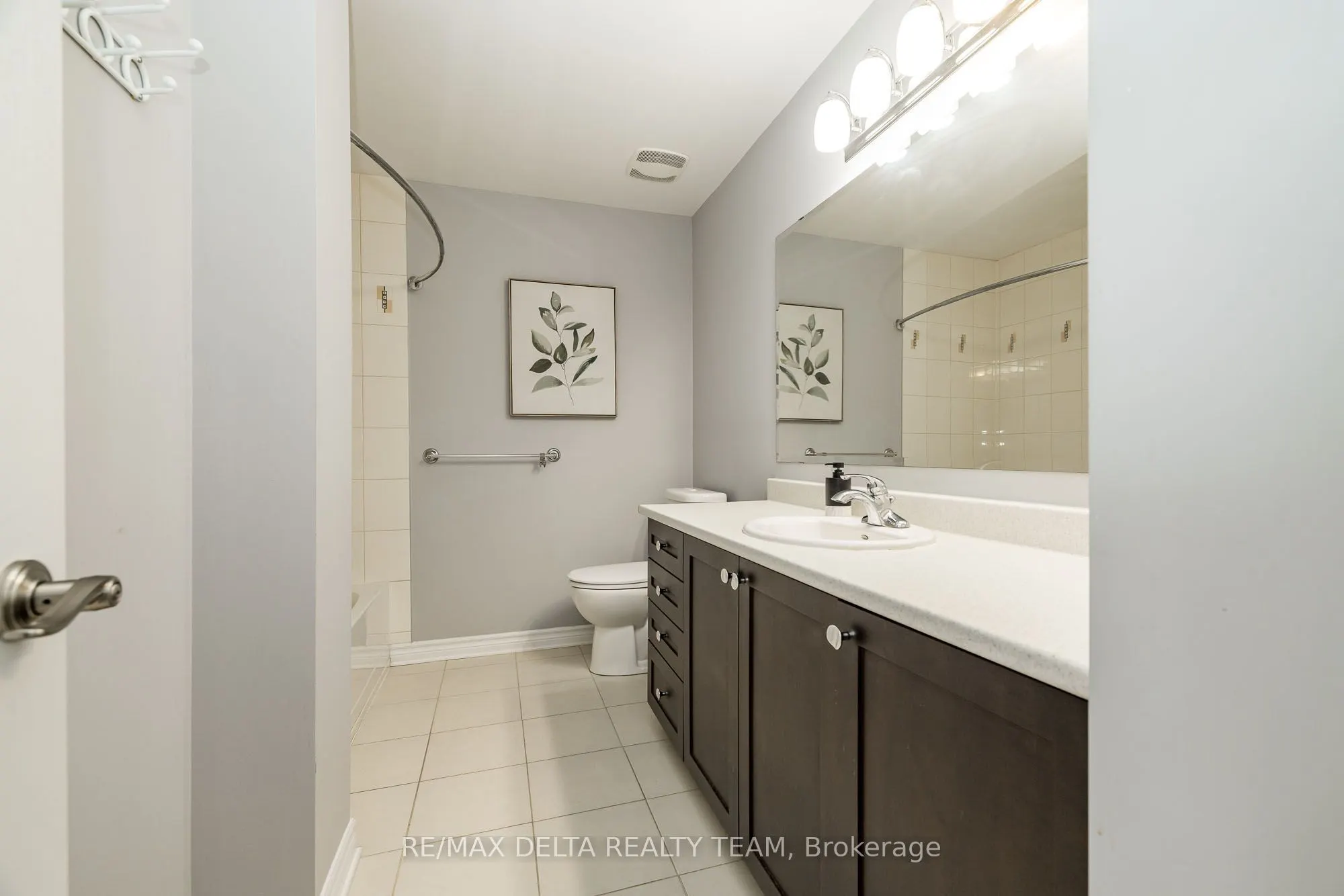 218 Enclave Walk