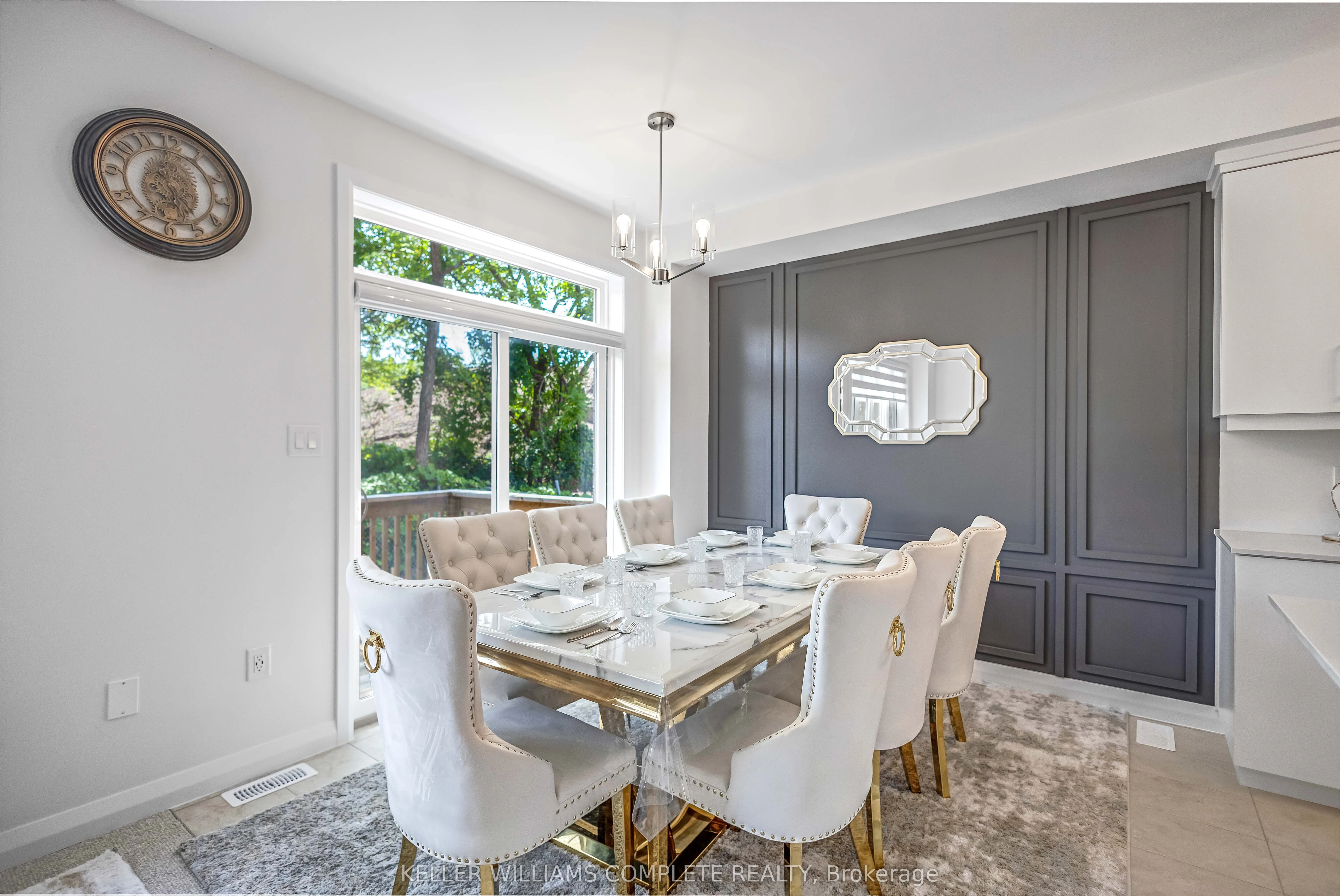 92 SHADY OAKS Trail