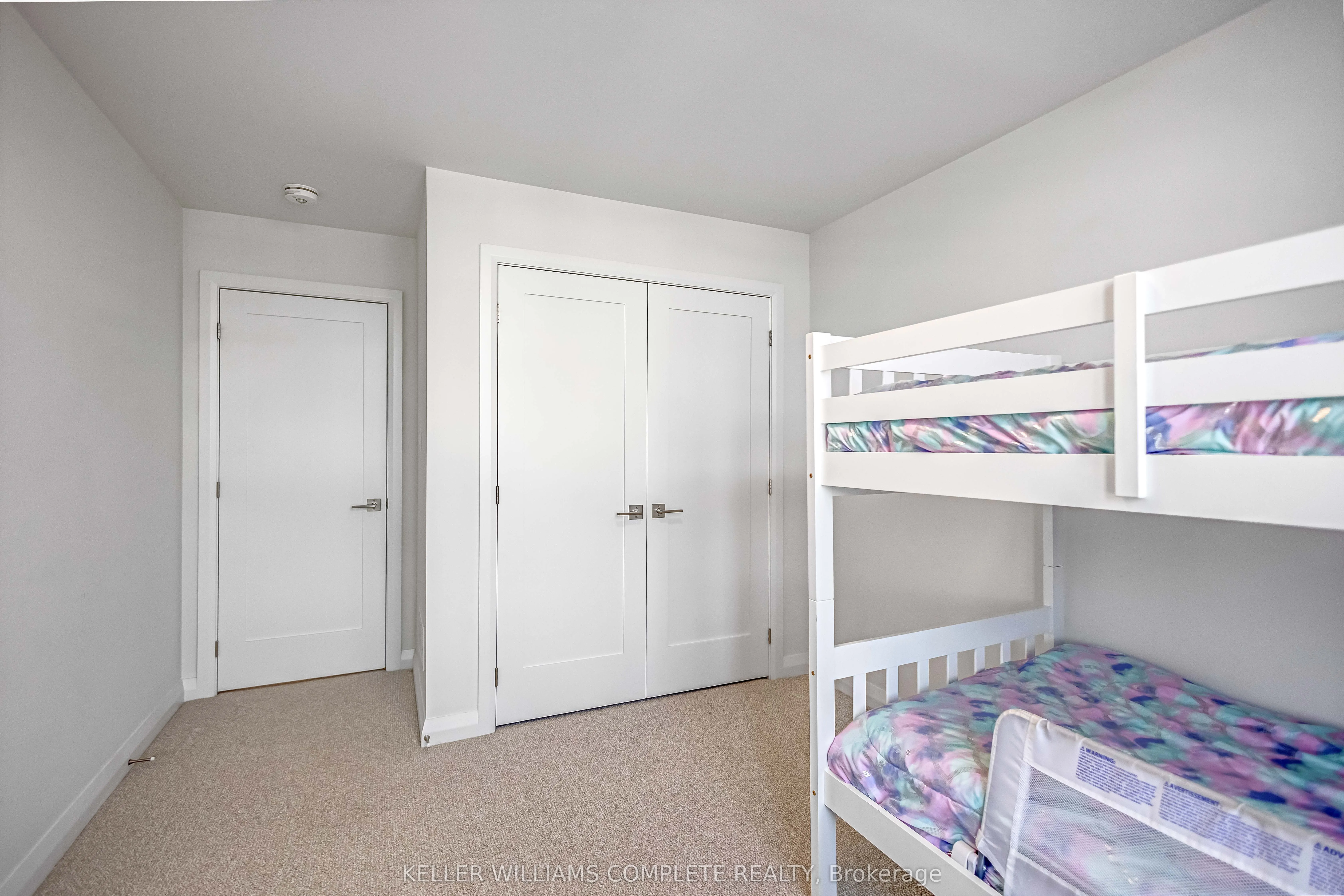 92 SHADY OAKS Trail