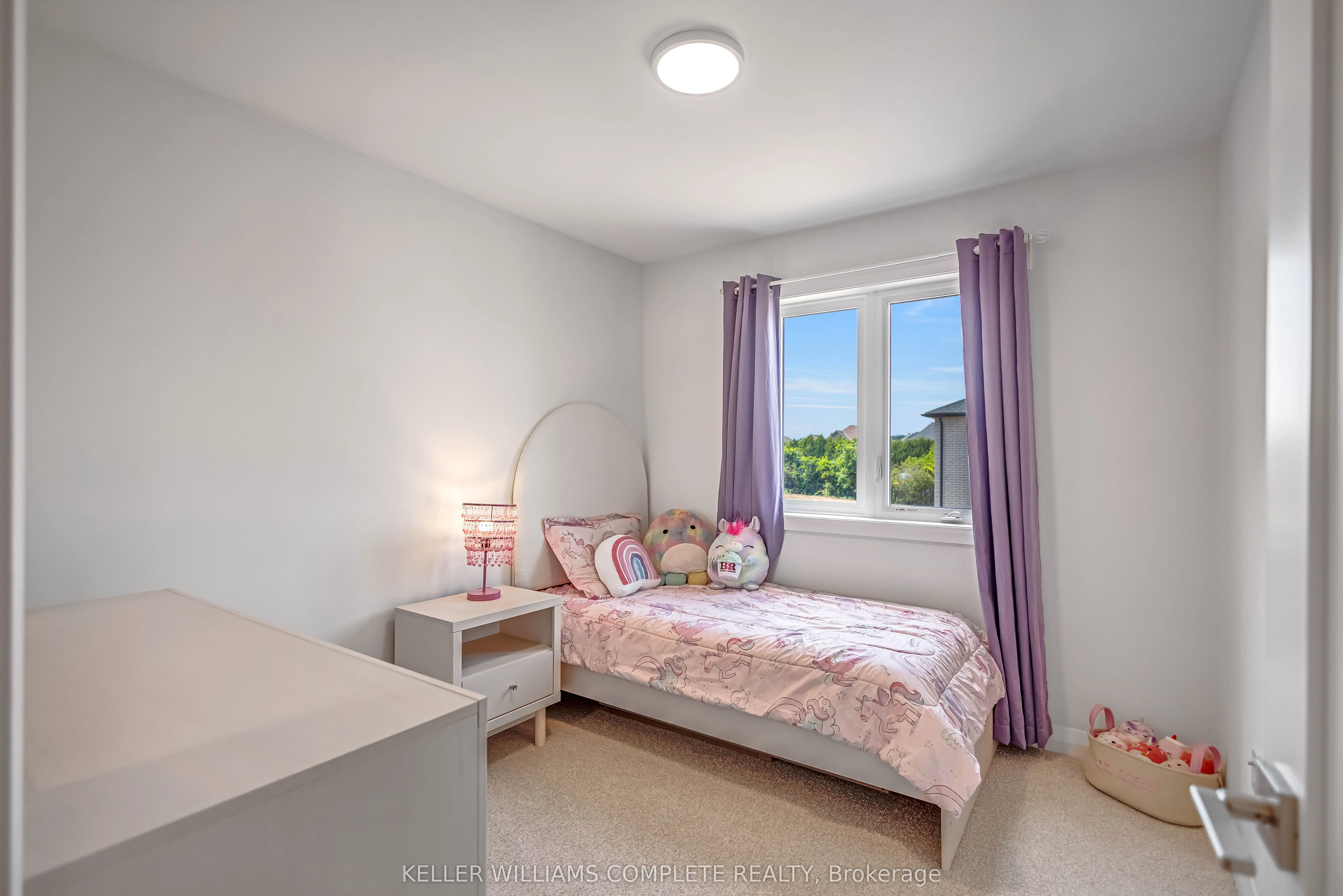 92 SHADY OAKS Trail