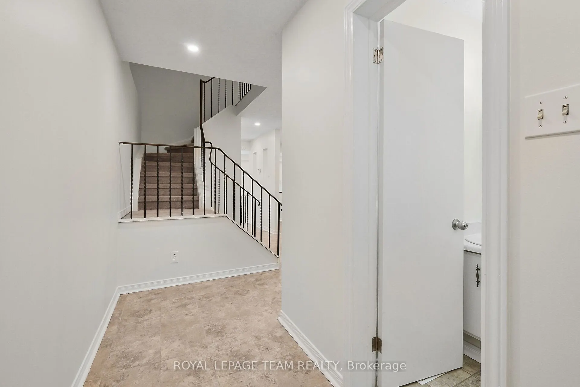 2200 Orient Park Drive, #49