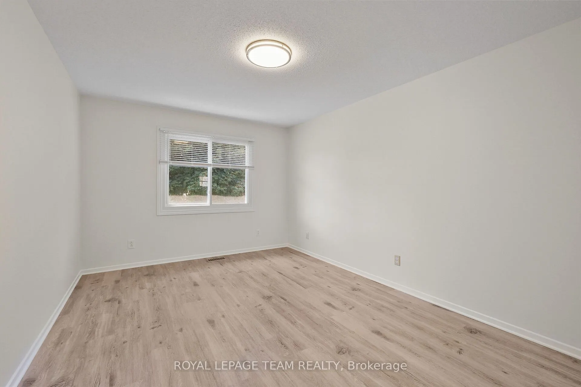 2200 Orient Park Drive, #49