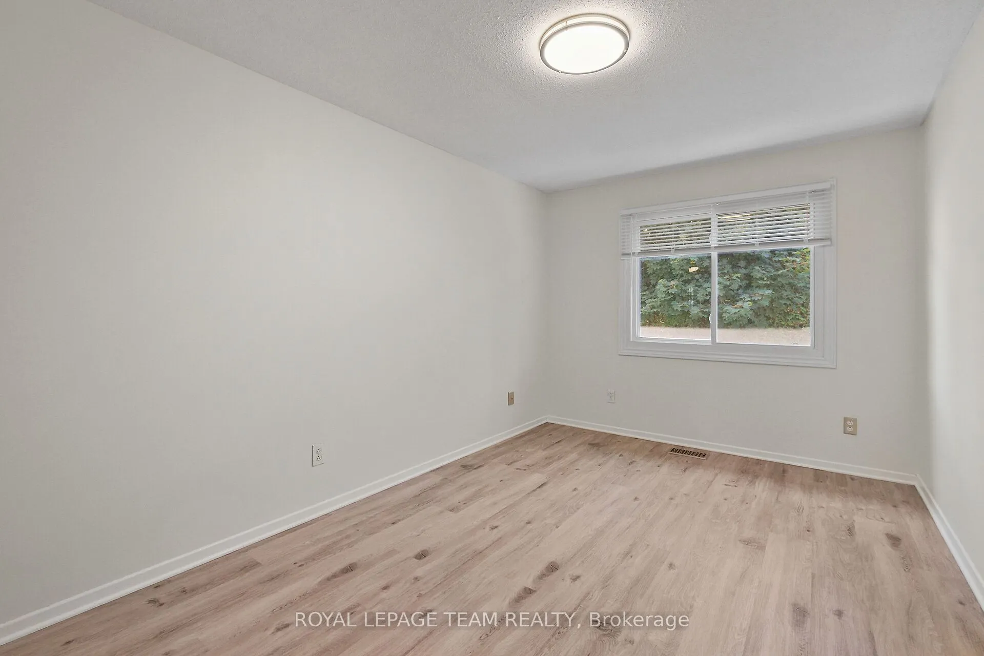 2200 Orient Park Drive, #49