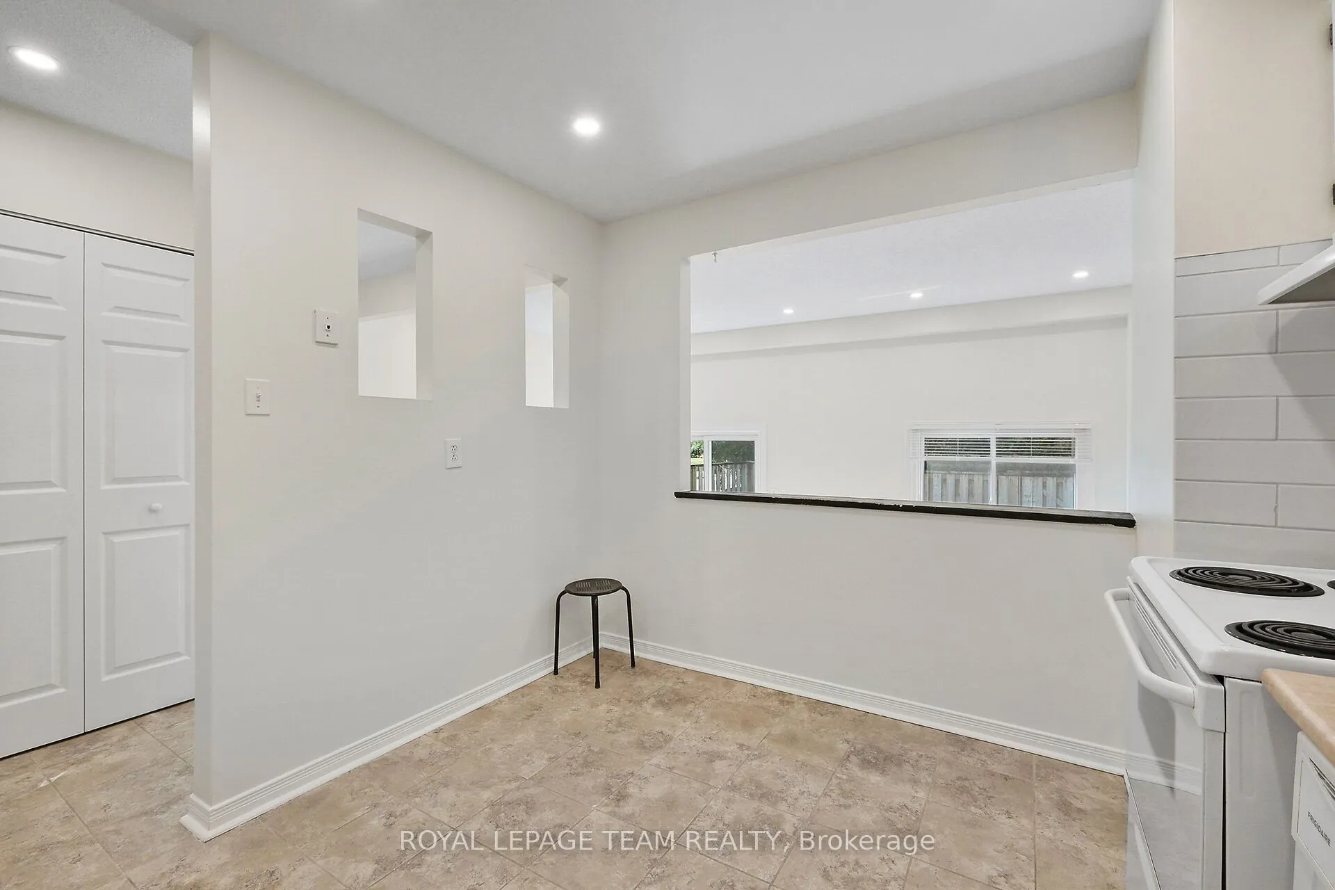 2200 Orient Park Drive, #49
