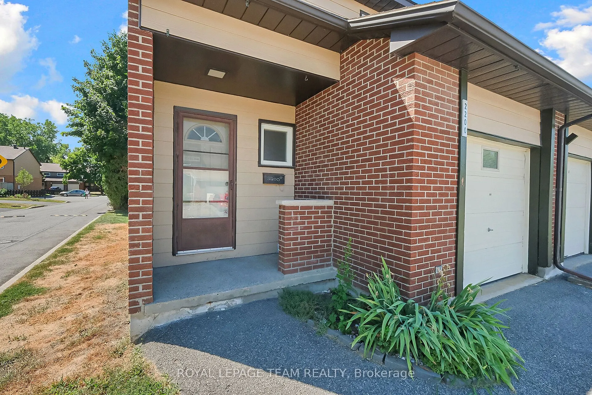 2200 Orient Park Drive, #49