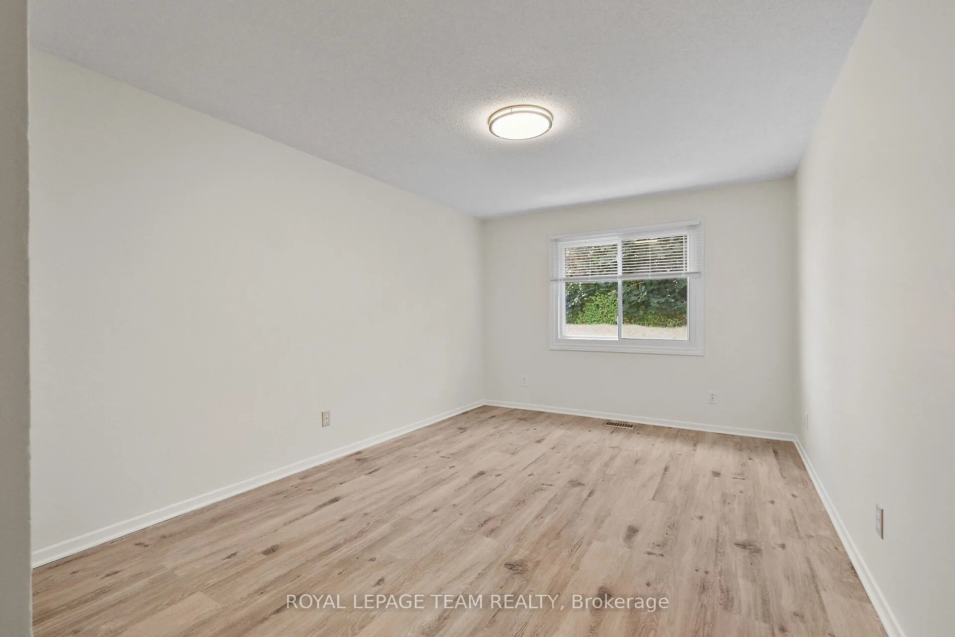 2200 Orient Park Drive, #49