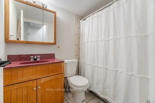 150 Charlton Avenue E, #608
