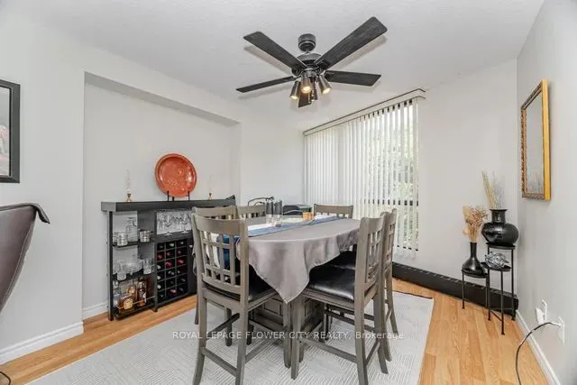 150 Charlton Avenue E, #608
