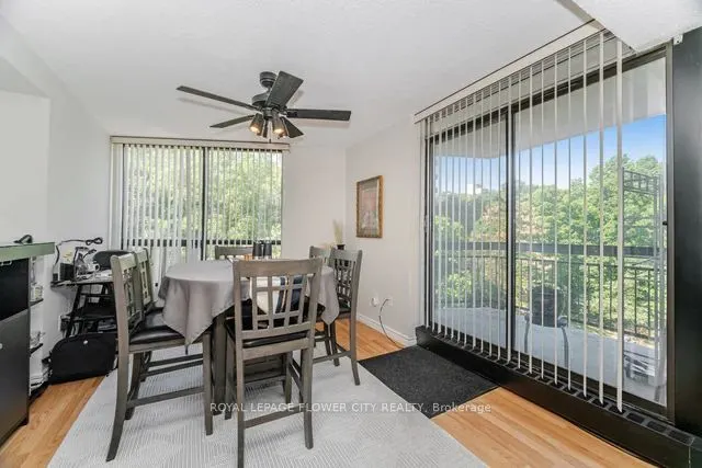 150 Charlton Avenue E, #608