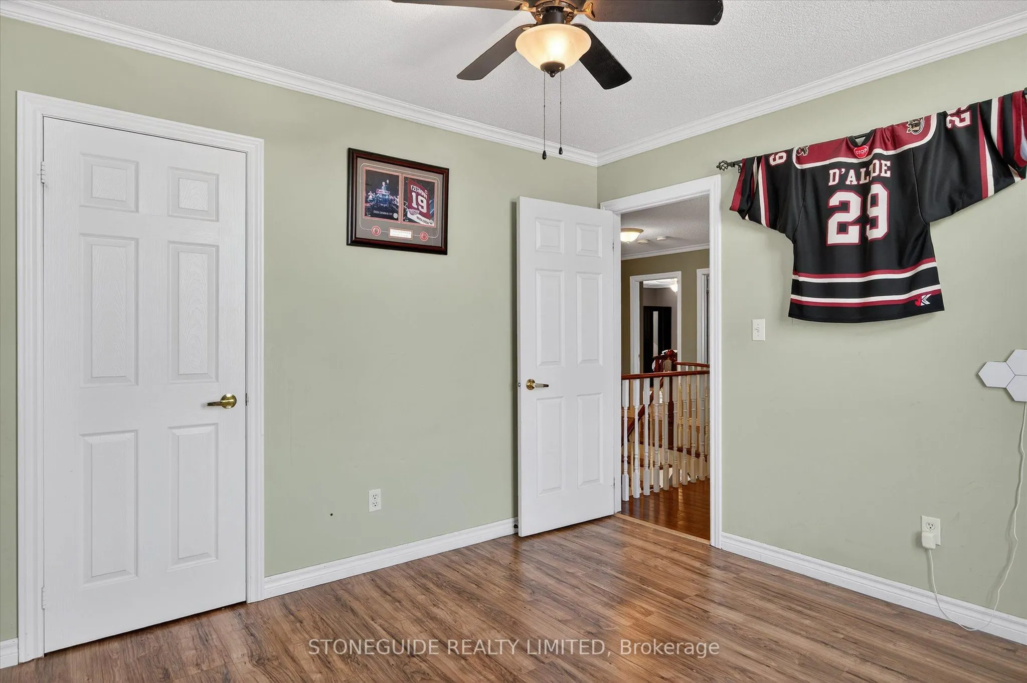 1726 Ravenwood Drive
