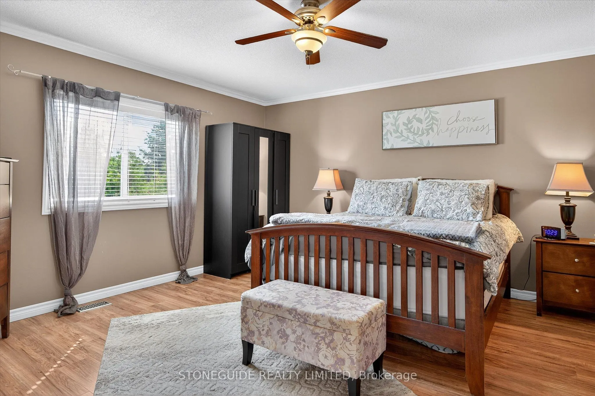 1726 Ravenwood Drive