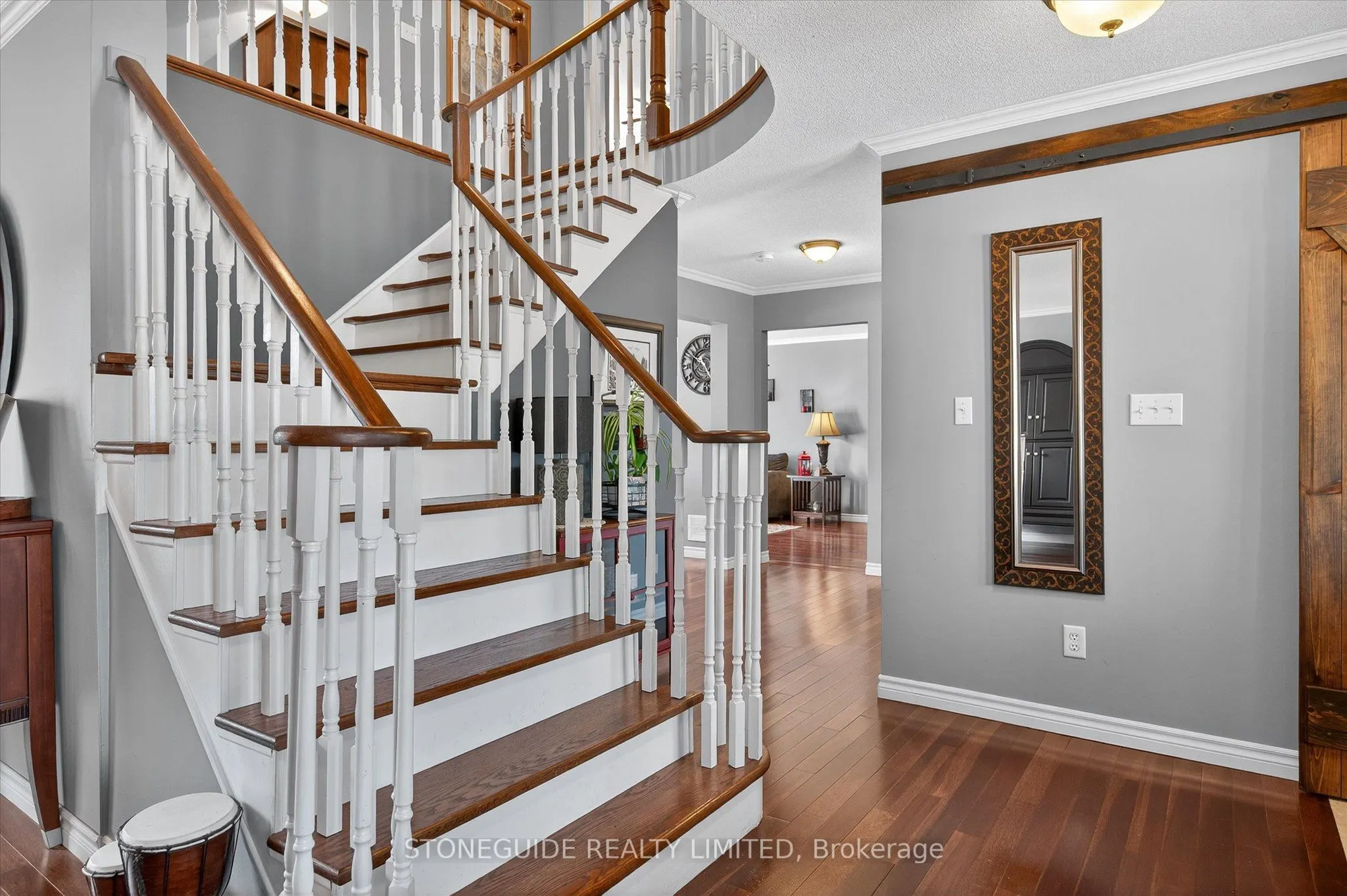 1726 Ravenwood Drive